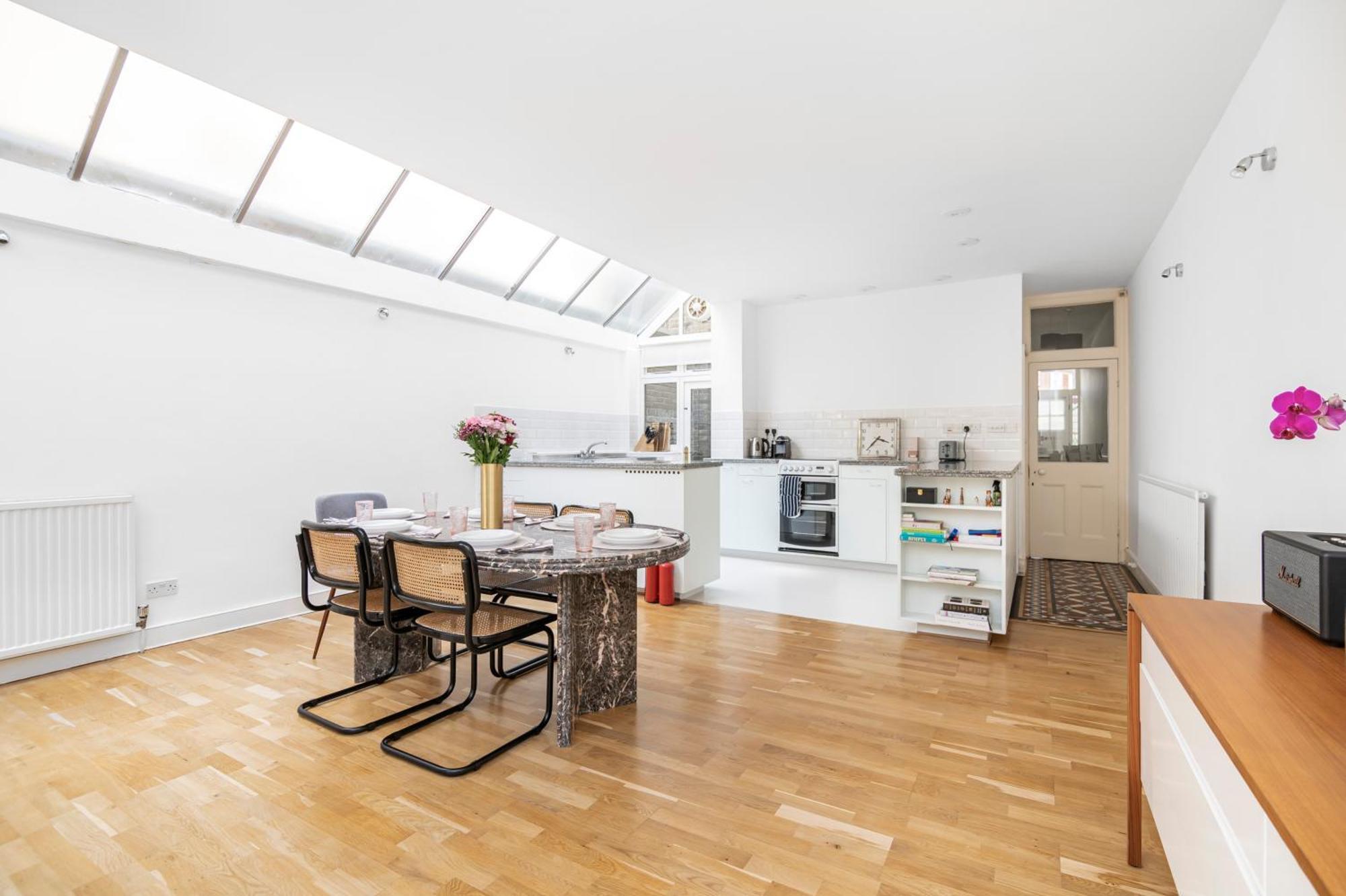 4 Bedroom Edwardian Family House Wgarden, Notting Hill Londres