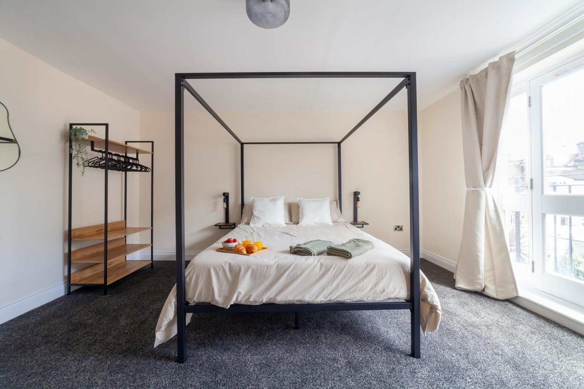 Arte Serviced Stratford - 3 Bedrooms 2 Bathrooms London, Stratford, Maryland, Free Parking, Garden, Weekly Or Monthly - Up To 8 Guests * Londres