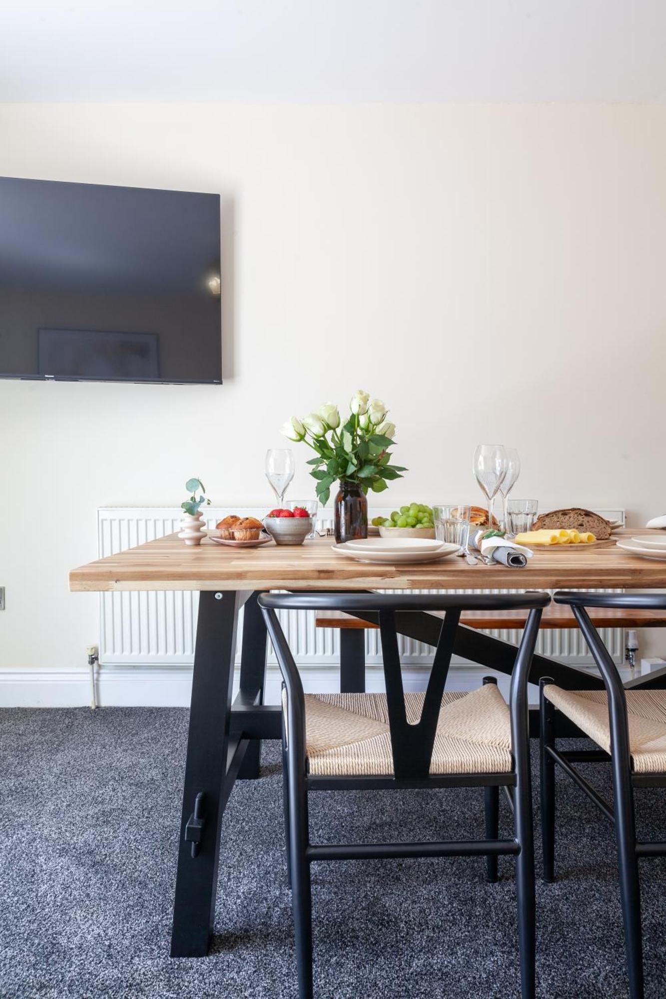 Arte Serviced Stratford - 3 Bedrooms 2 Bathrooms London, Stratford, Maryland, Free Parking, Garden, Weekly Or Monthly - Up To 8 Guests Casa de Férias Londres