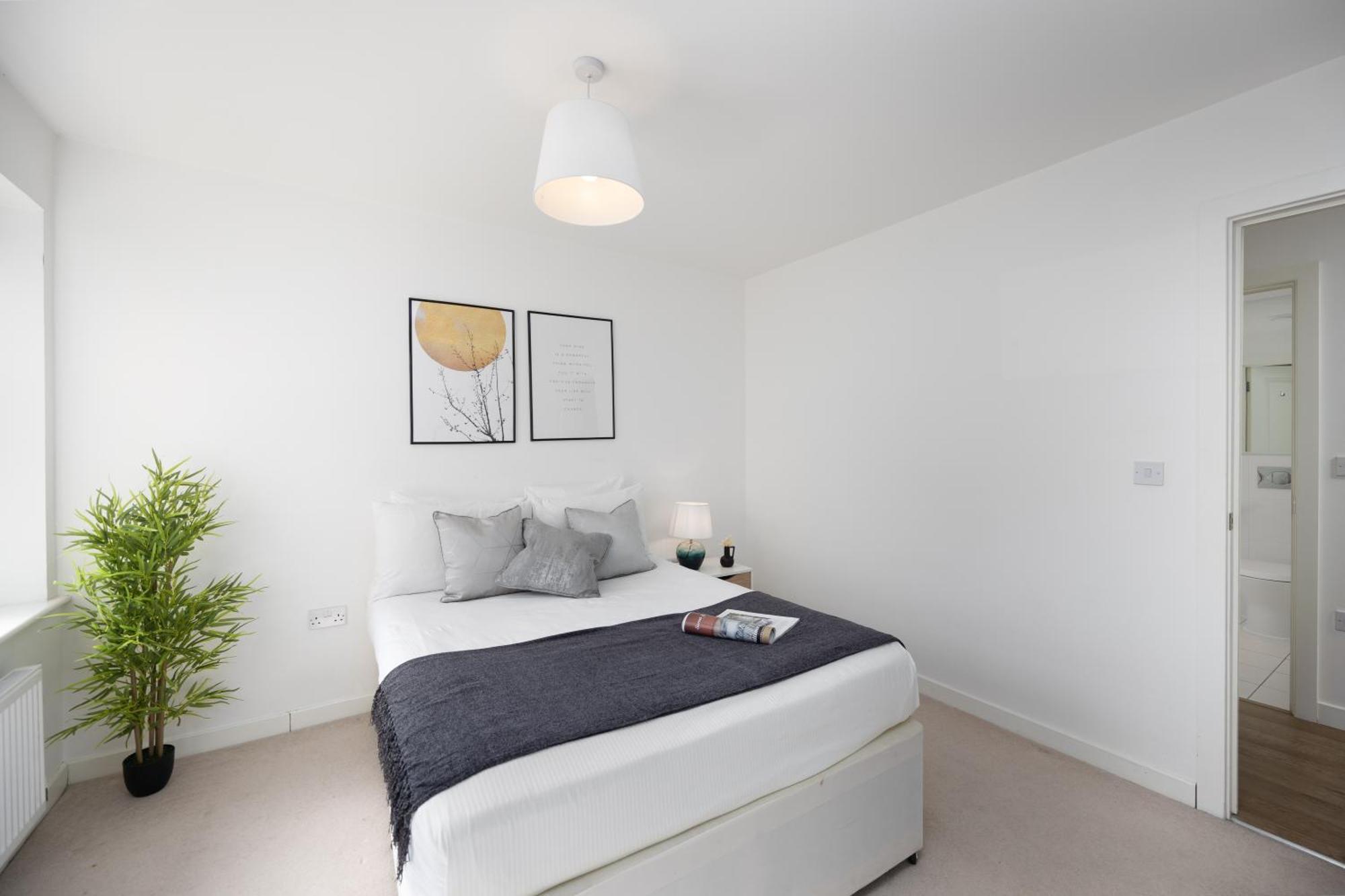 Contemporary 2-bedroom
