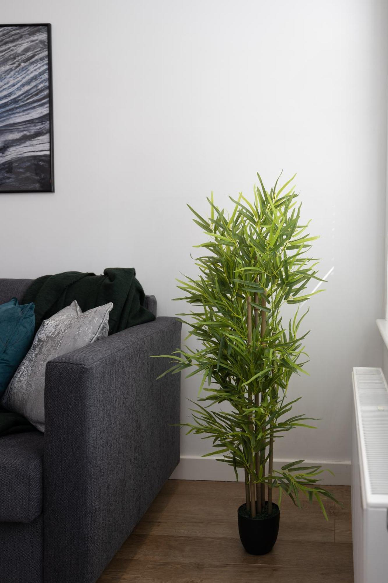 Contemporary 2-bedroom *