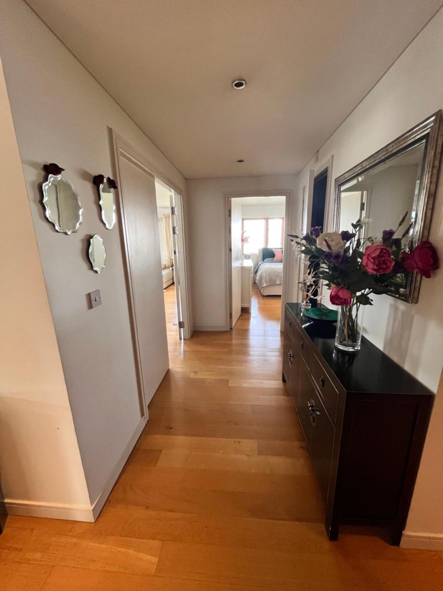 Stunning 3 Double Bedroom In Greenwich Near O2 Apartment