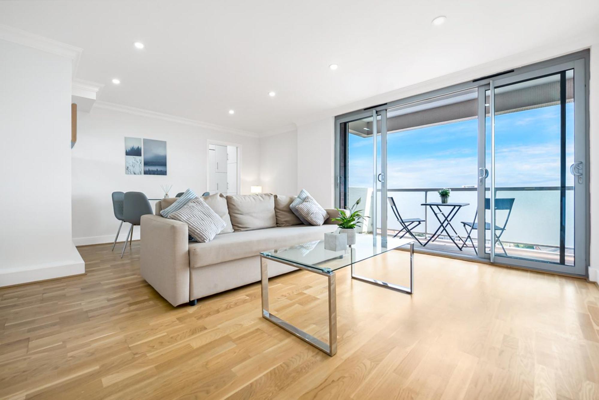 Stunning Flat On King's Road, Chelsea With Balcony London