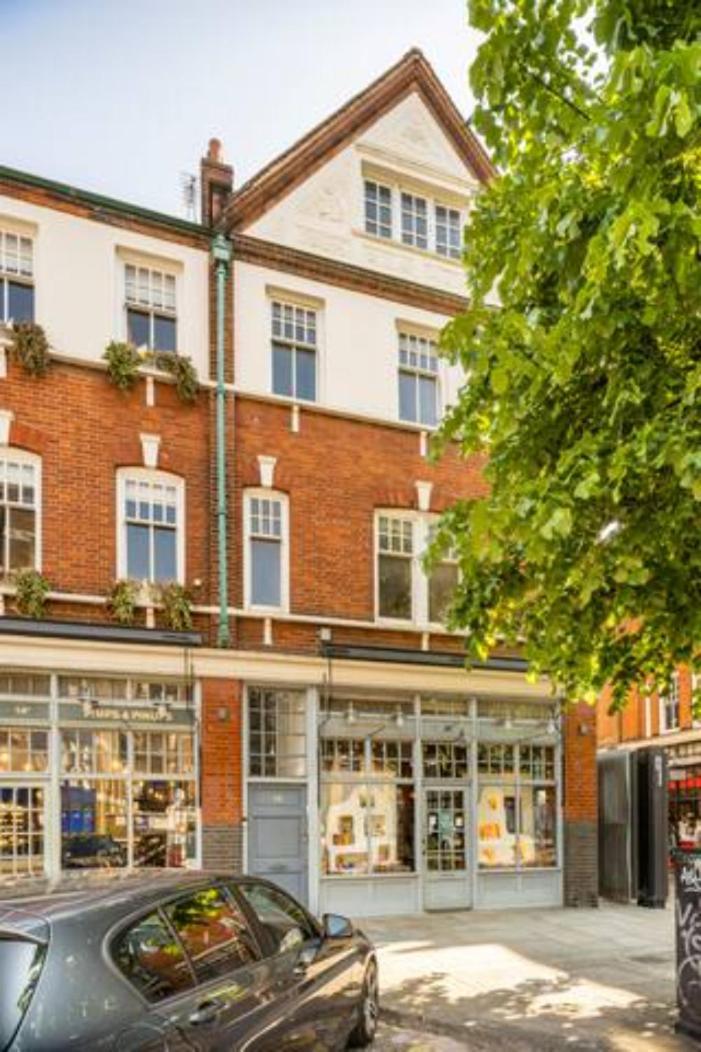 Three-storey, Renovated 1890s Heritage In Spitalfields Market Appartement Londen