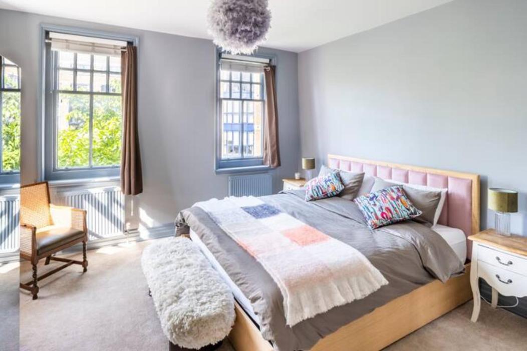 Appartement Three-storey, Renovated 1890s Heritage In Spitalfields Market Londen