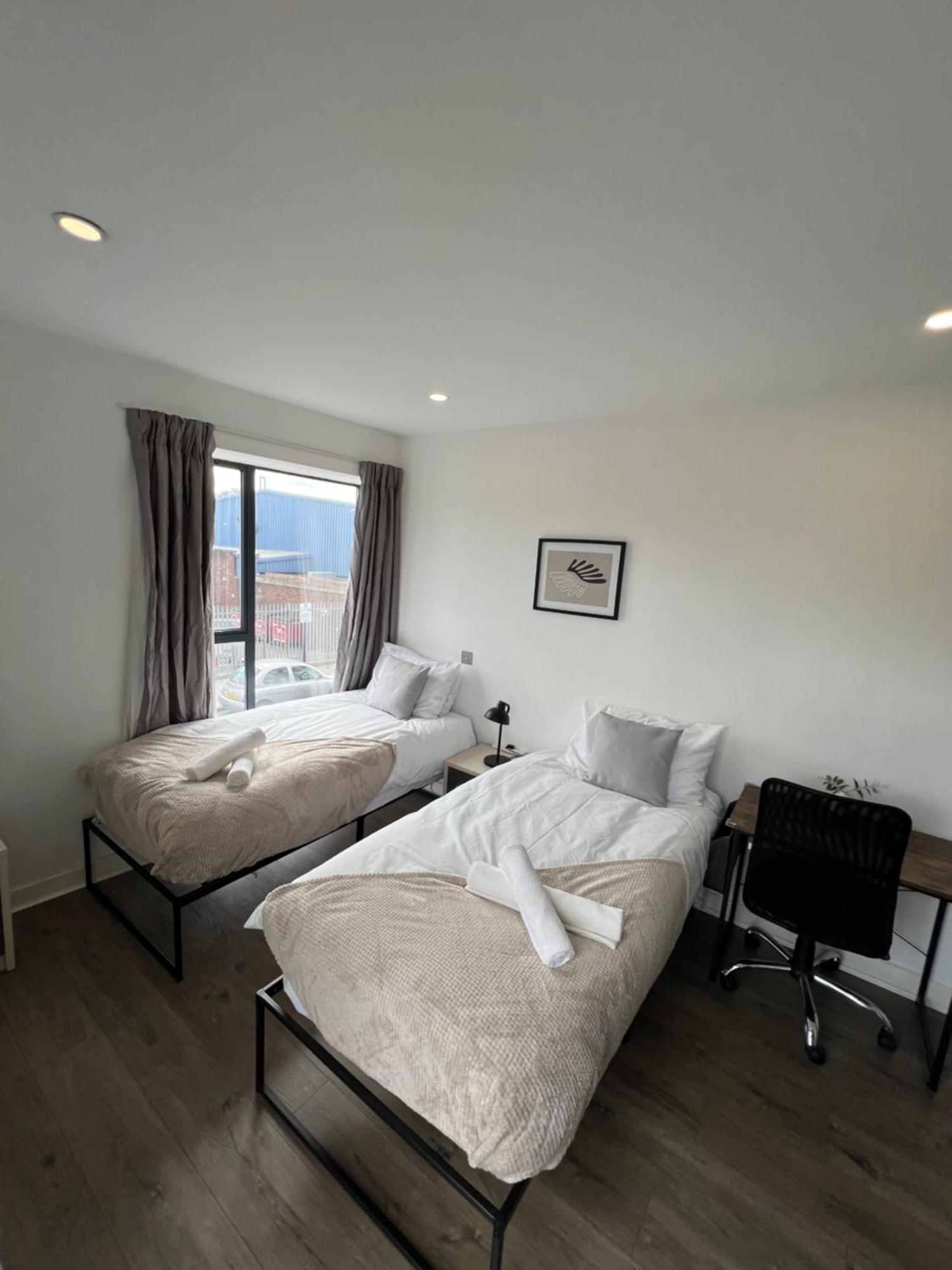 3bed Flat 3wc And Great Location Near Excel City Airport O2 And Canning Town Station Hébergement de vacances