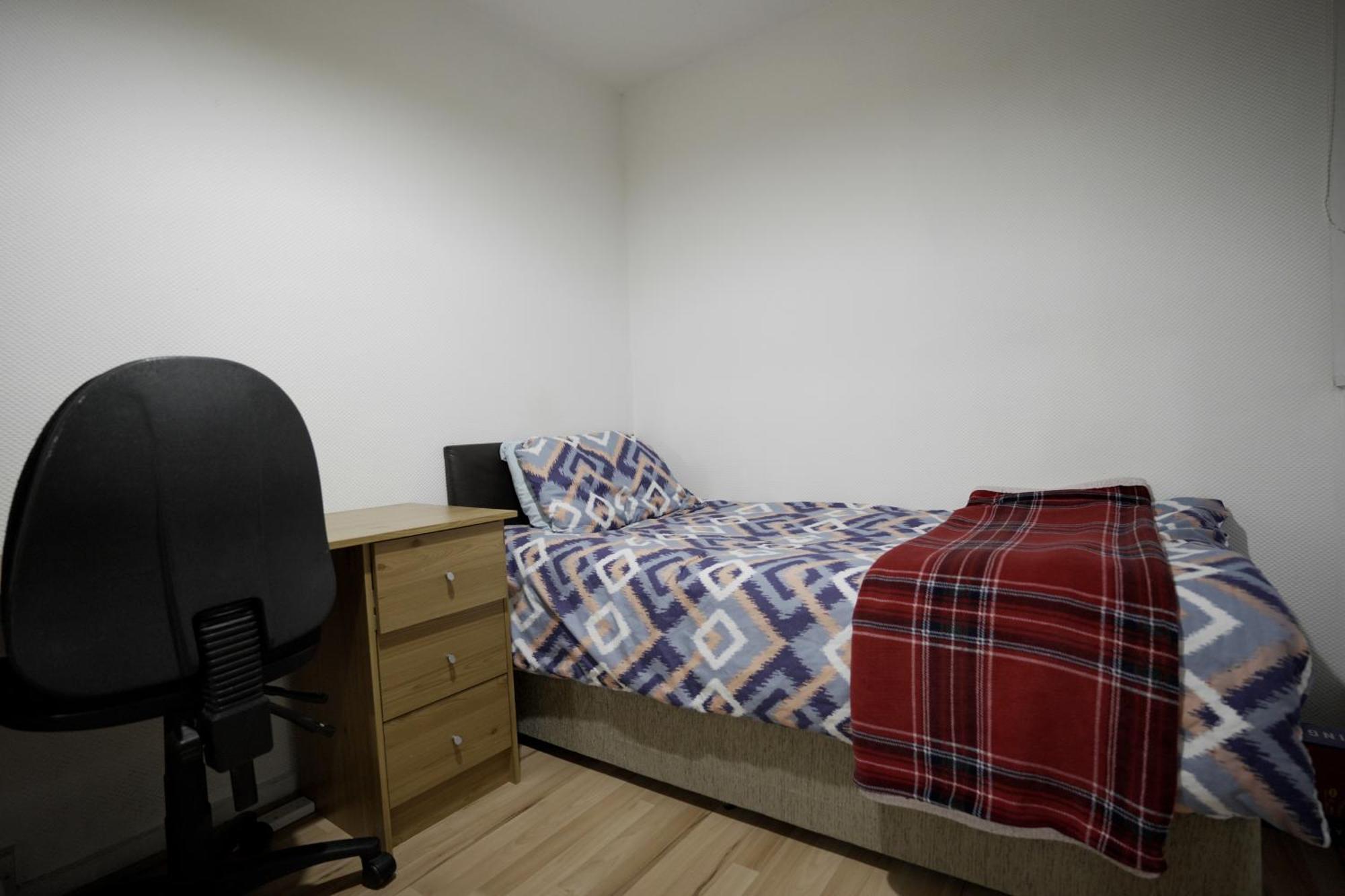 Elephant & Castle - Zone 2 - Private - Shared Bathroom Londres
