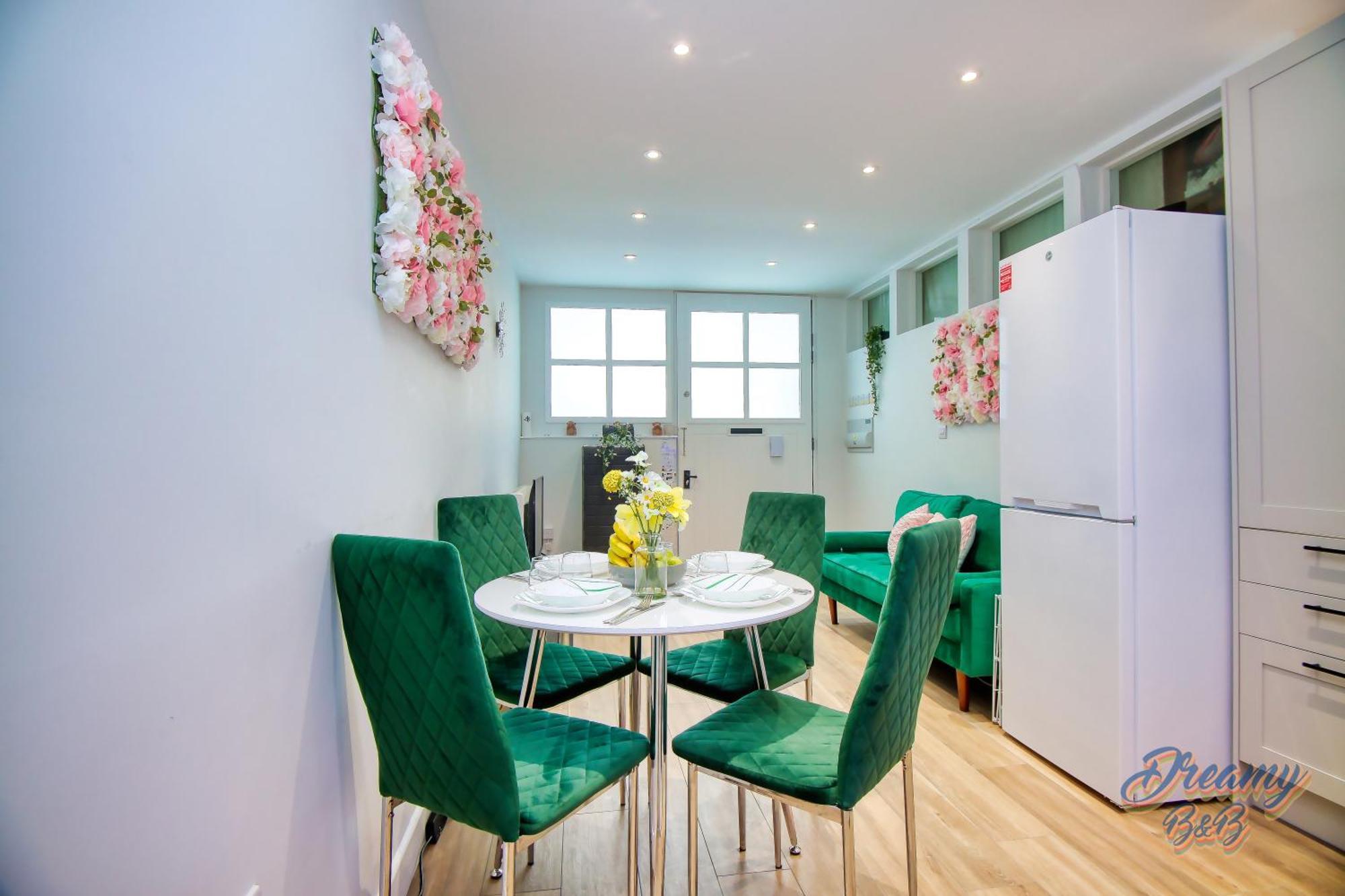 Apartment Amazing Place In Finsbury Park London