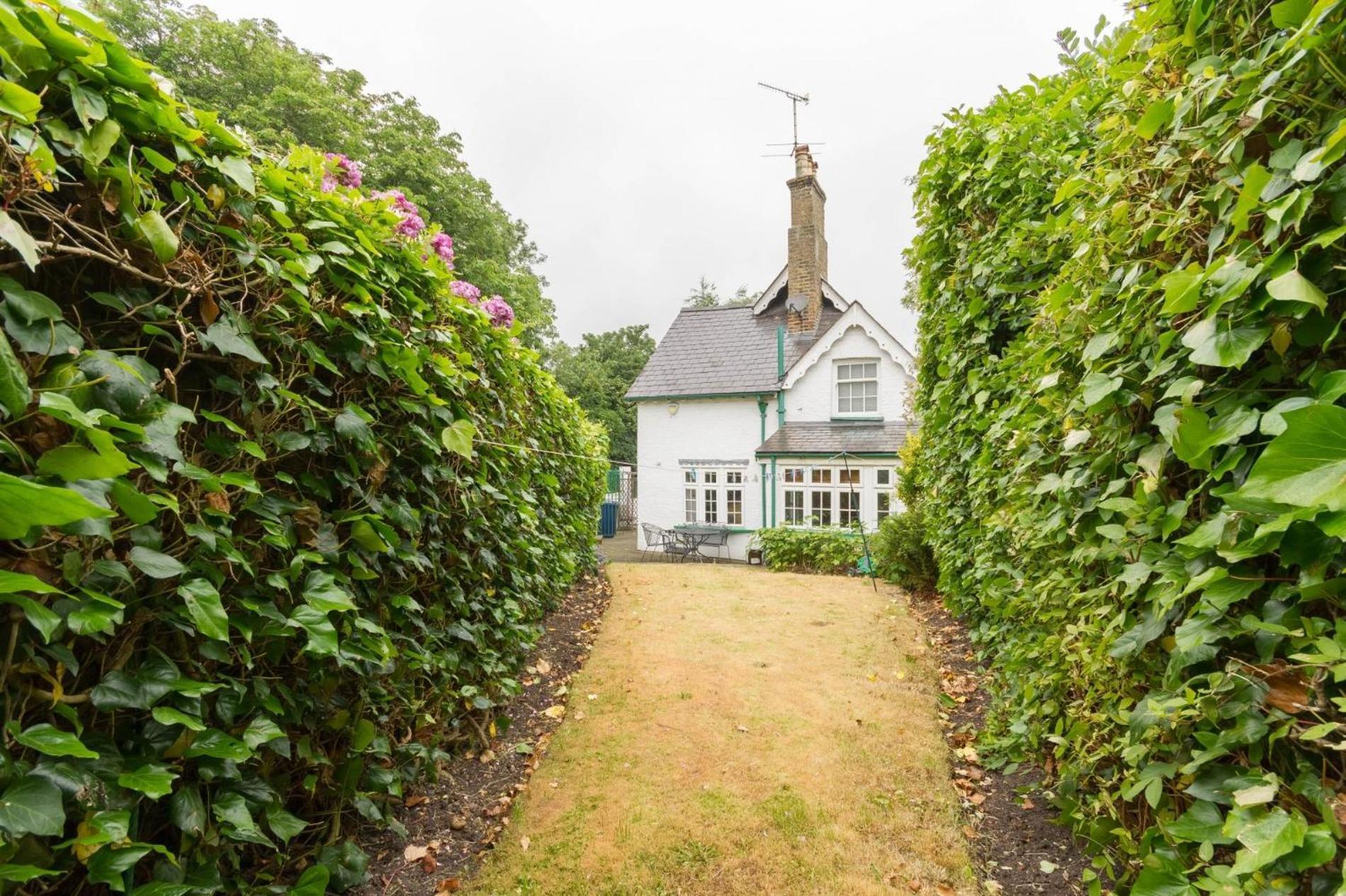 Unique Country Nr Nature Reserve Sleeps 4