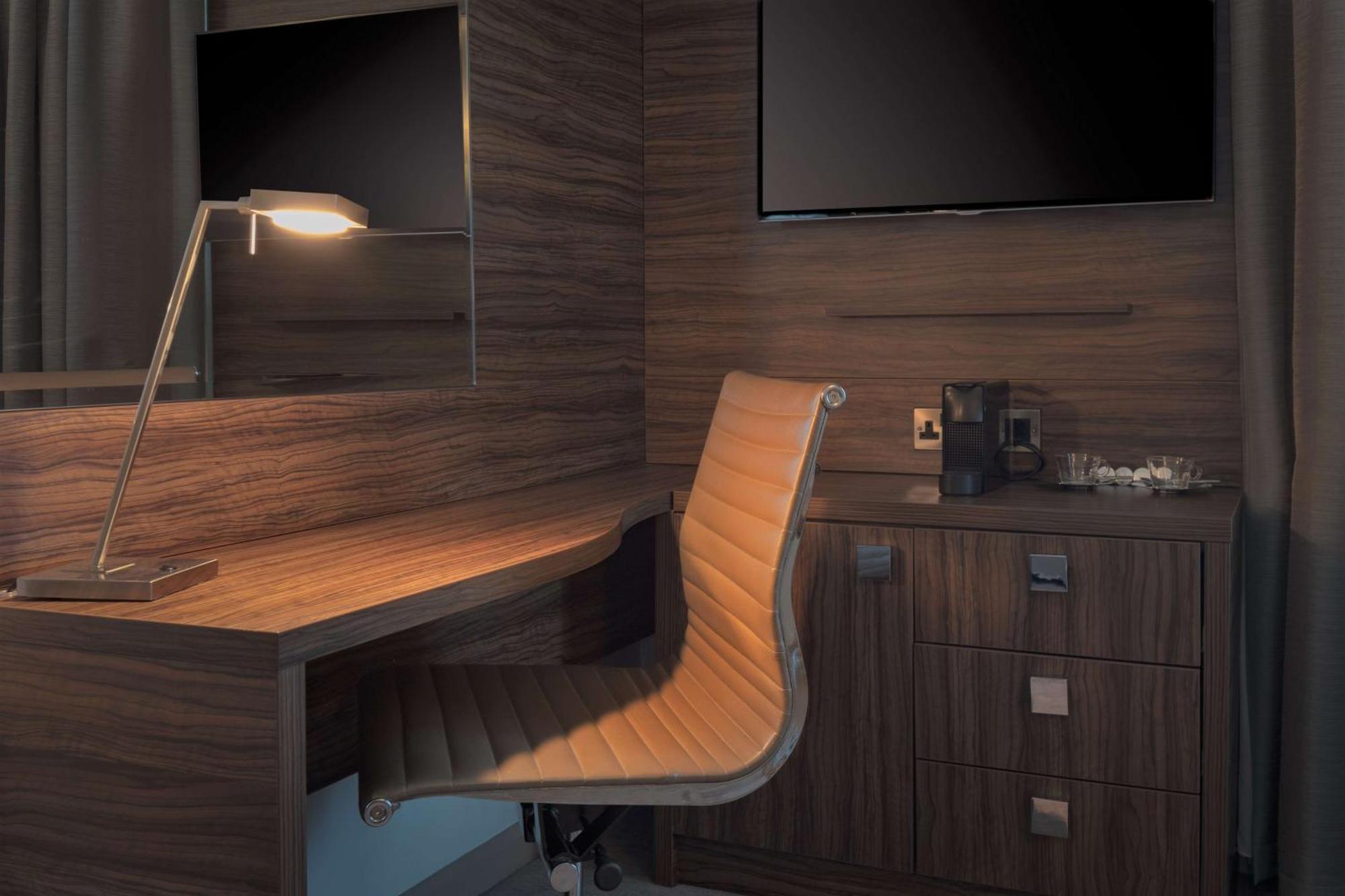 Hotel Doubletree By Hilton Angel Kings Cross Londen