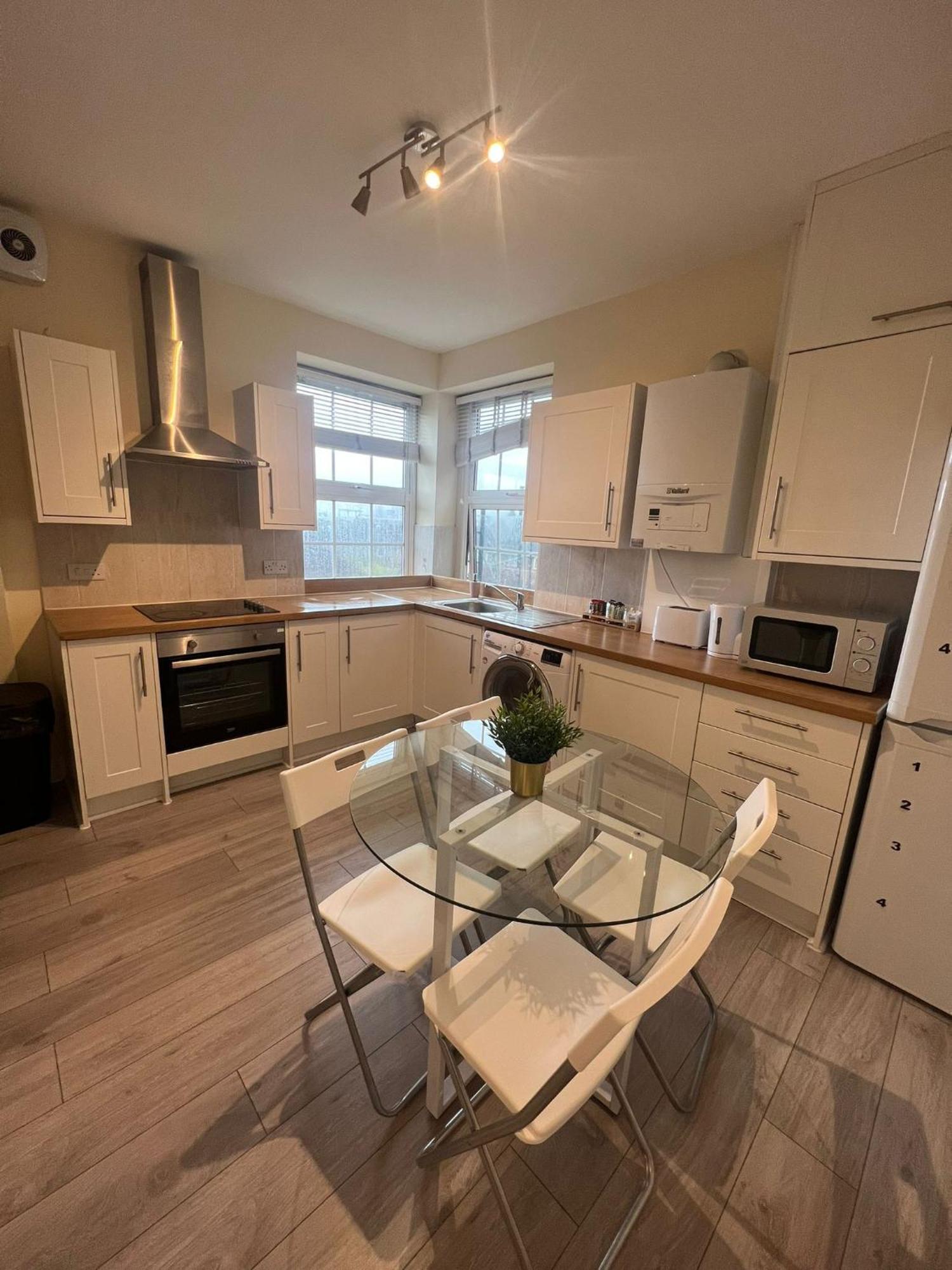 Hospedagem domiciliar Stunning Wembley Stadium Flat Londres