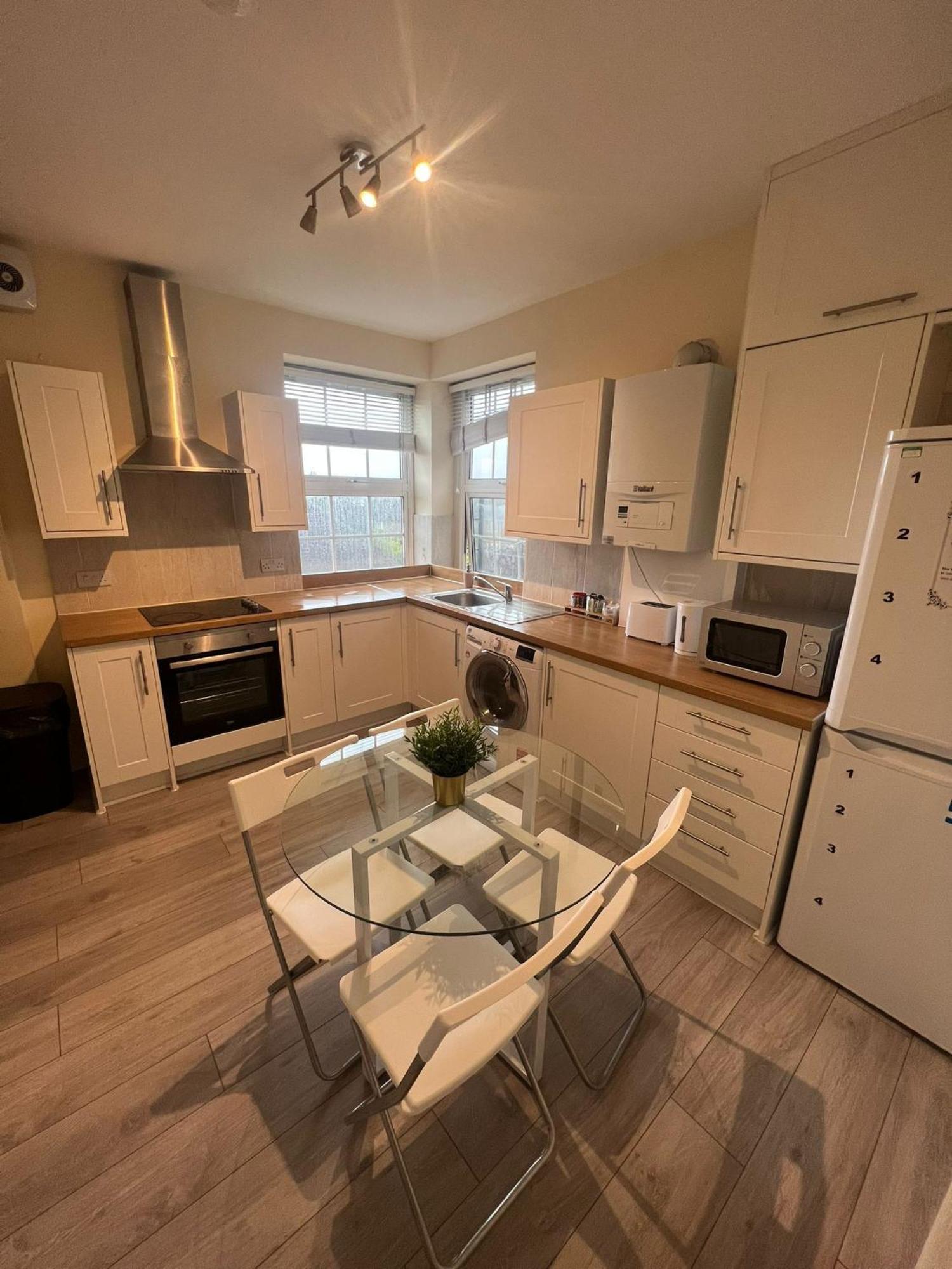 Hospedagem domiciliar Stunning Wembley Stadium Flat Londres
