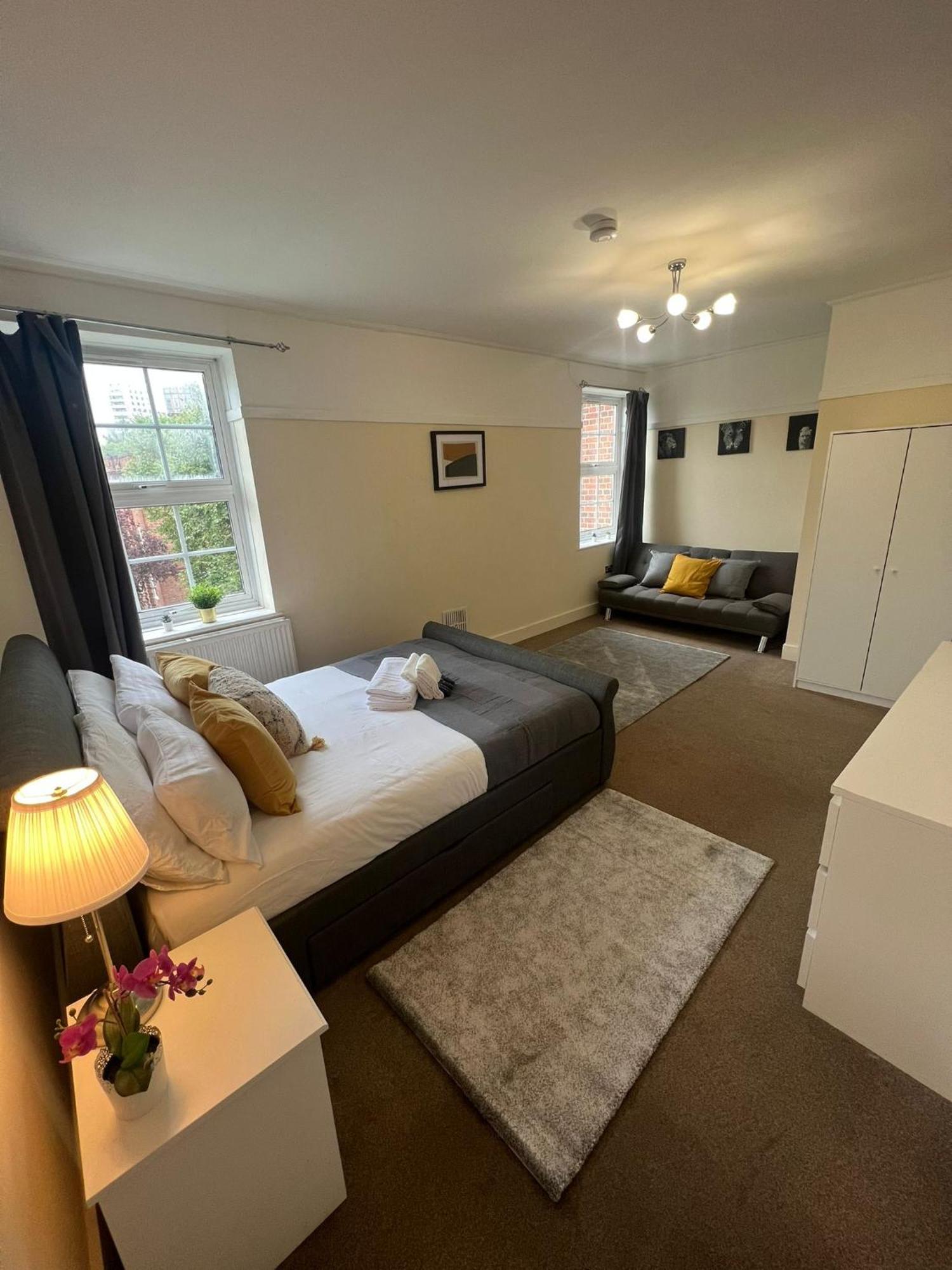 Hospedagem domiciliar Stunning Wembley Stadium Flat