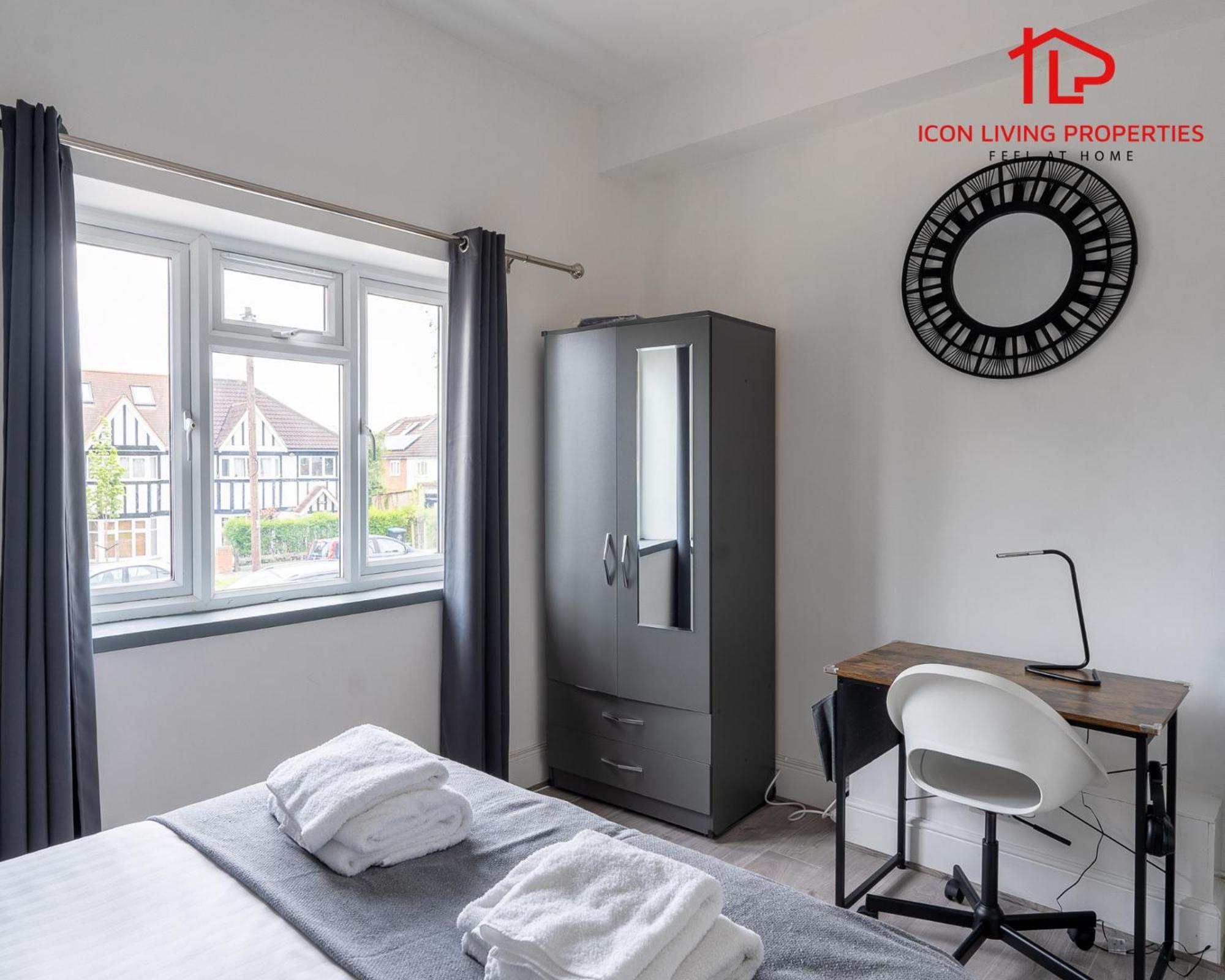Arch-view By Icon Living Apartment London
