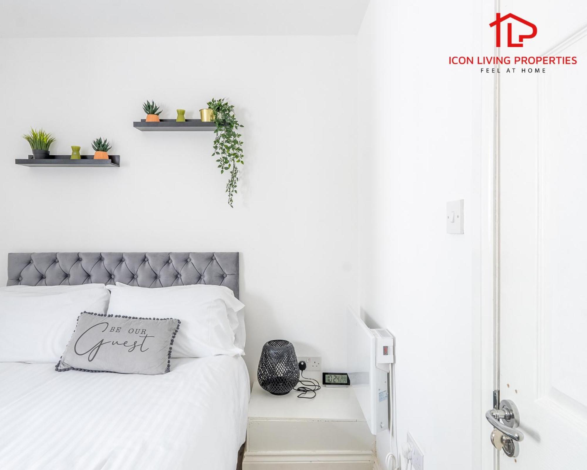 Apartment Arch-view 1 By Icon Living Short Lets & Serviced Wembley *