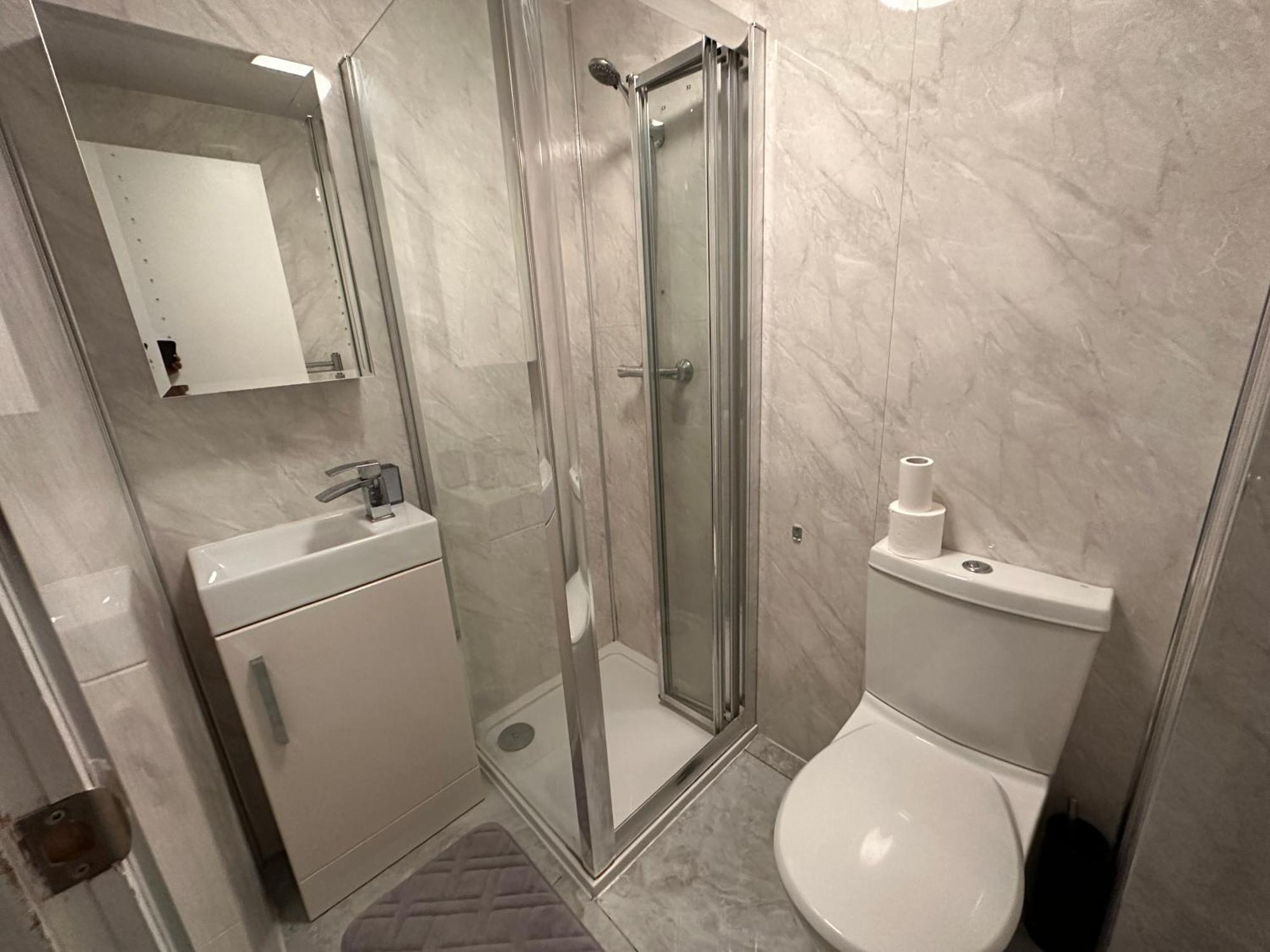 Holiday home 5 Bed 5 Bath / Brick Lane E1