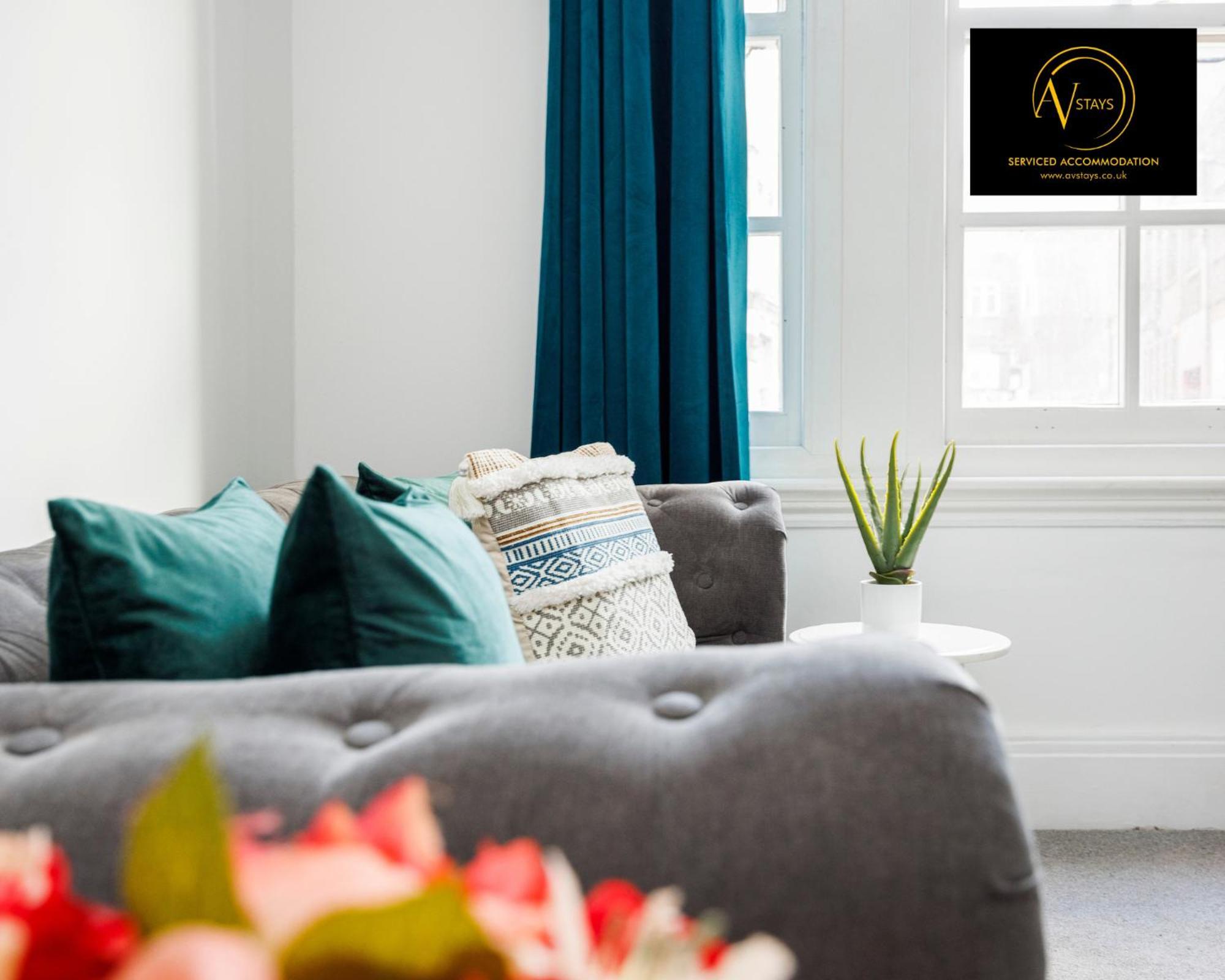 Bridge 2 Bed - Sleeps 3 Apartment London