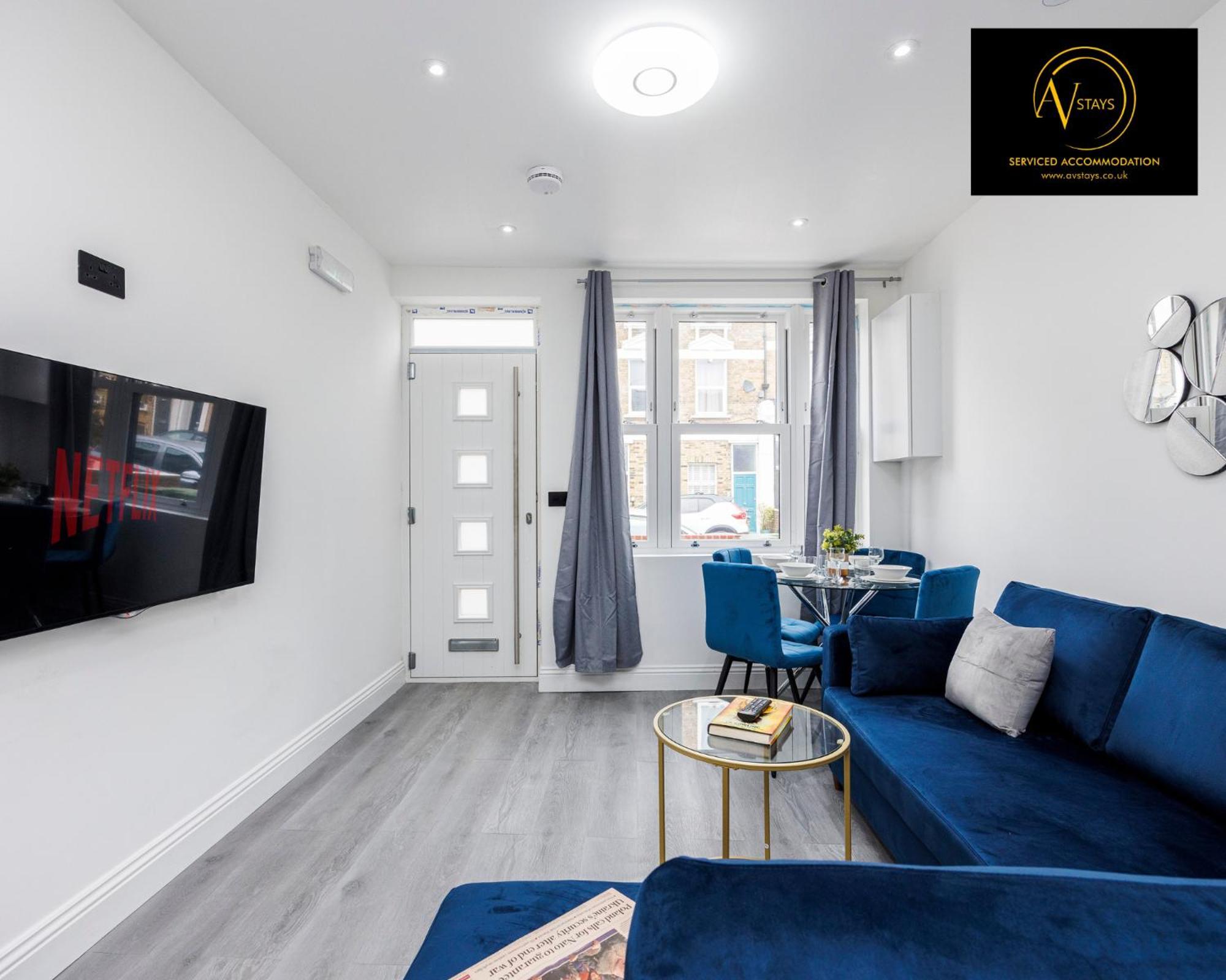 2 Bedroom By Av Short Lets Southwark Londres