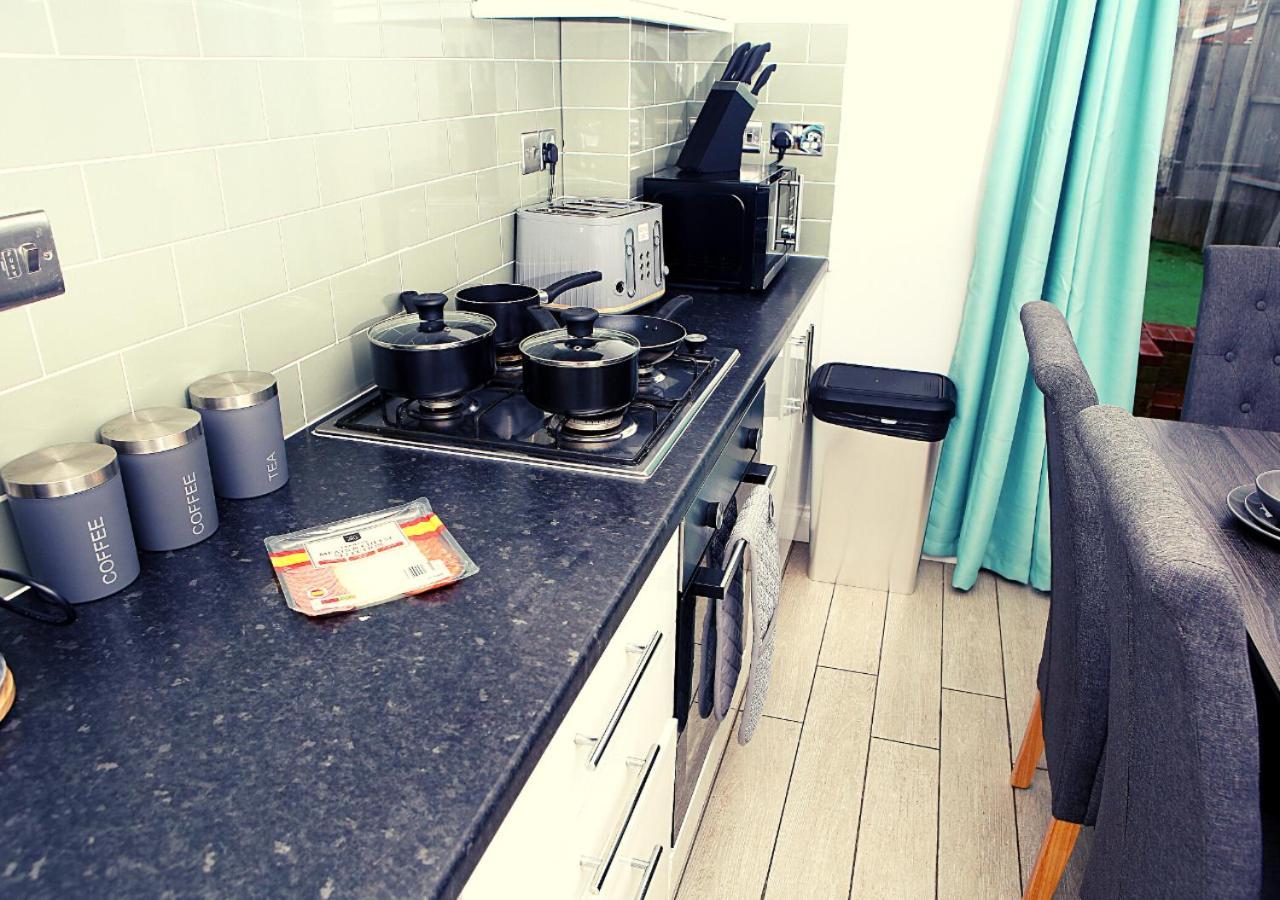 Apartment Family-friendly 3-bed House With Parking Near O2 London