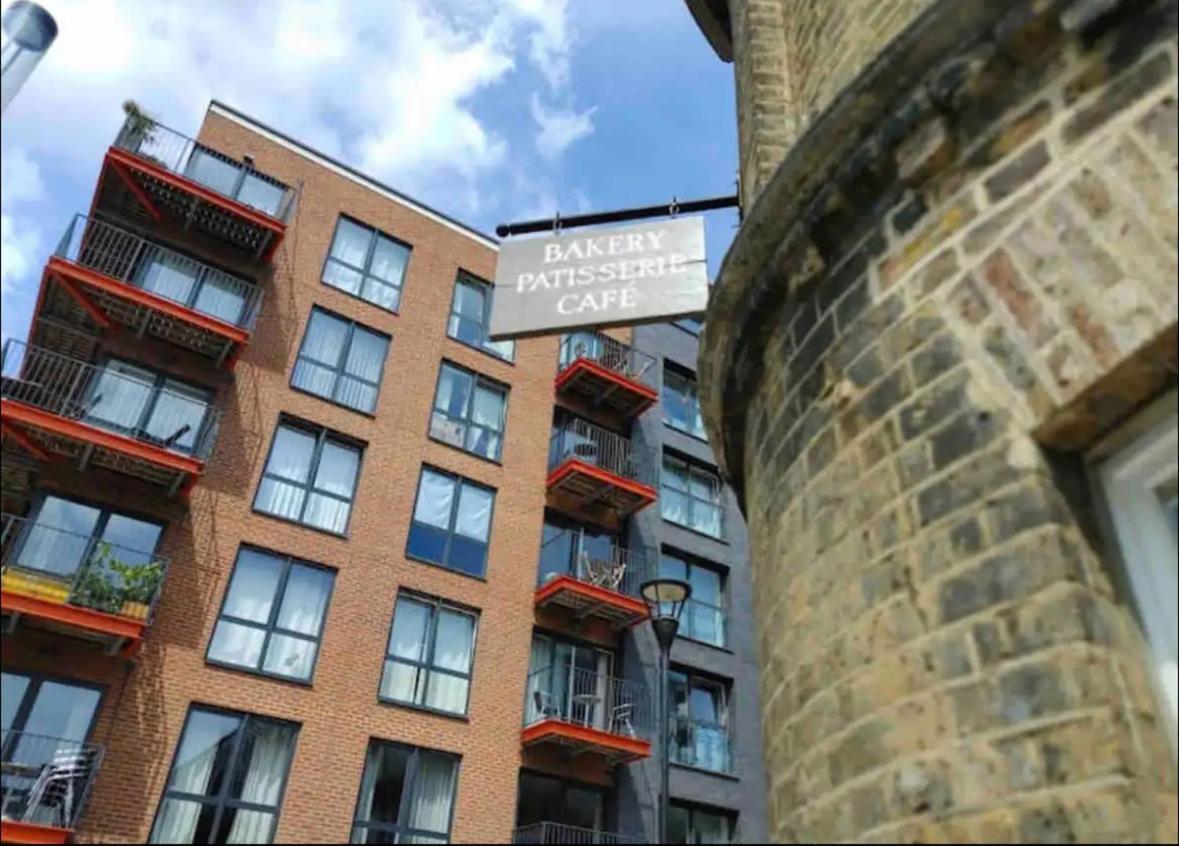 Apartamento Spacious 2 Bed Flat Next To Elizabeth Line Londres