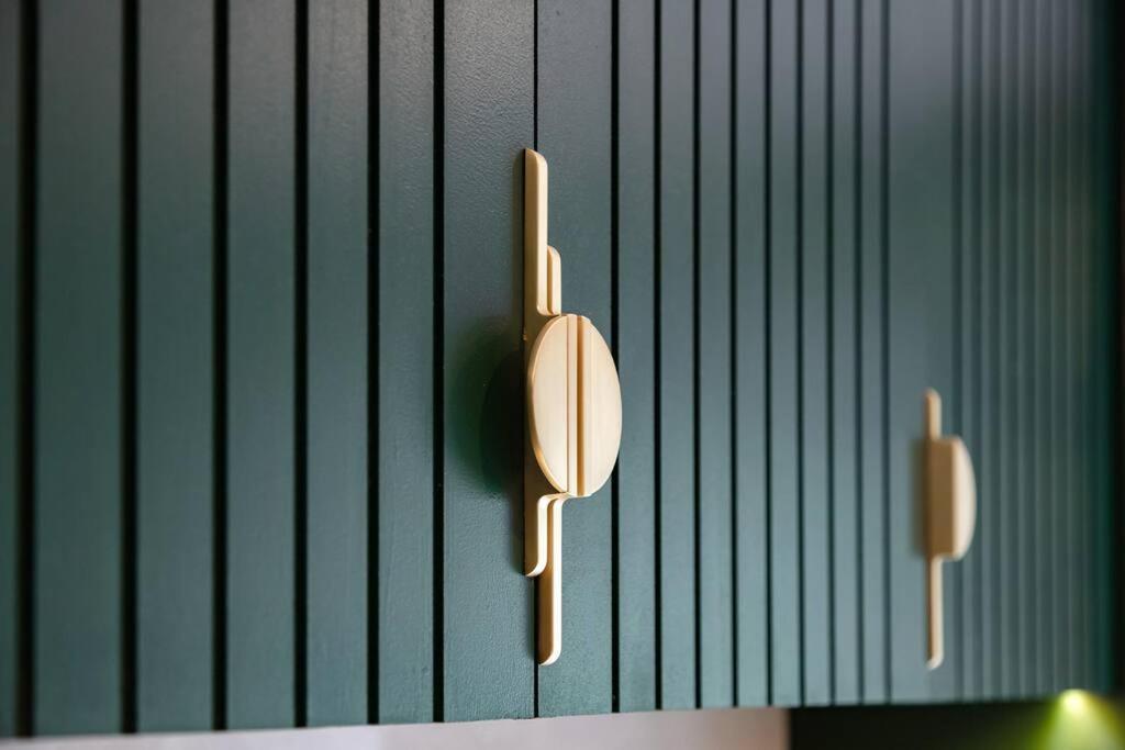 1lsr - High-end Luxury 2 Bed Designer *