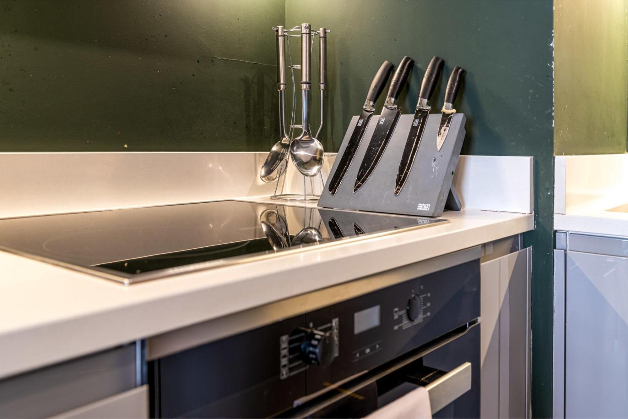 Trendy Kings Cross Flat Apartment London
