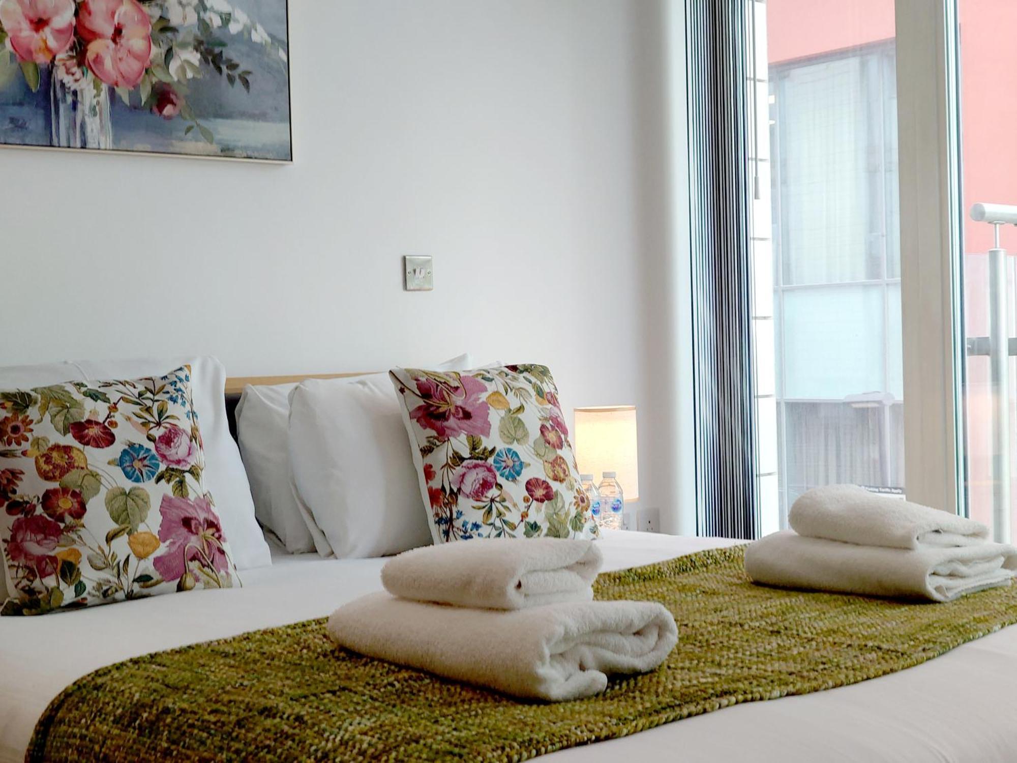 Fully Serviced Two Bed By Excel & O2 Apartamento Londres
