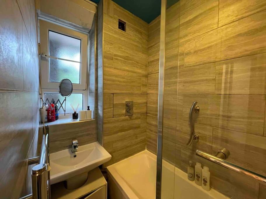 Apartment Brixton And Oval London