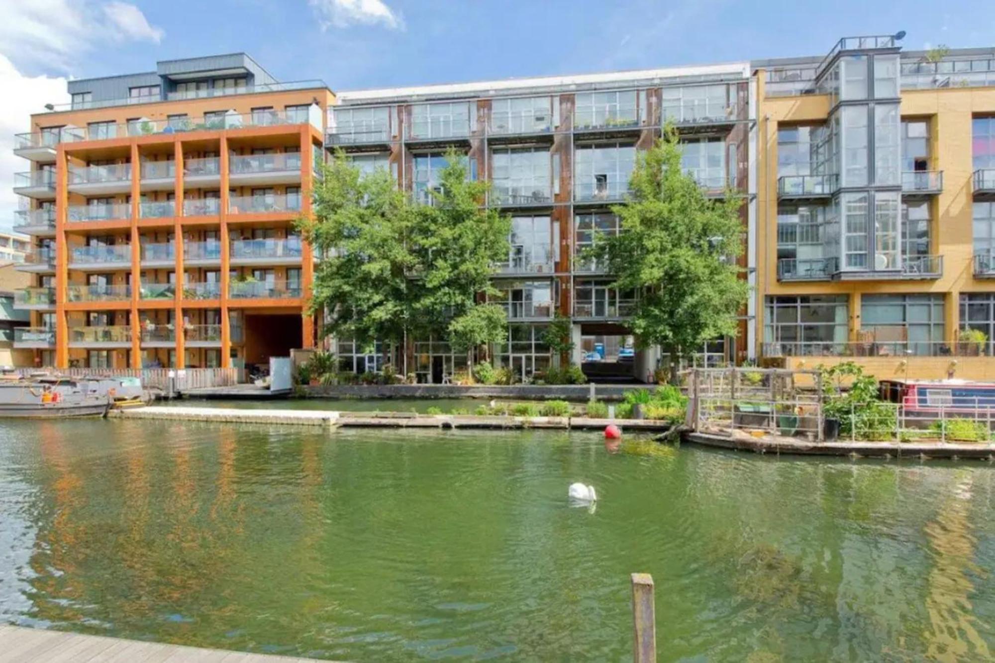 Incredible 2bd Loft By Regents Canal - Haggerston Appartement *