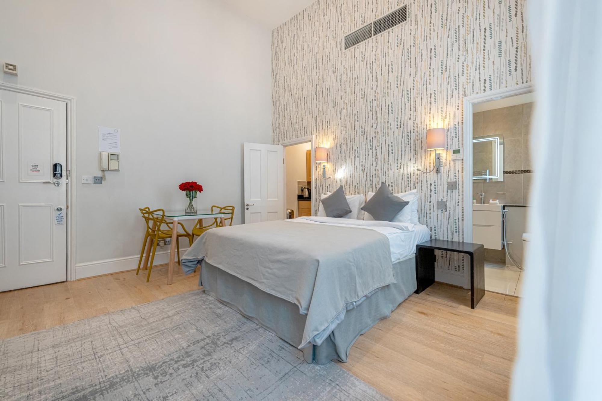 17 Hertford Street 3* Londres