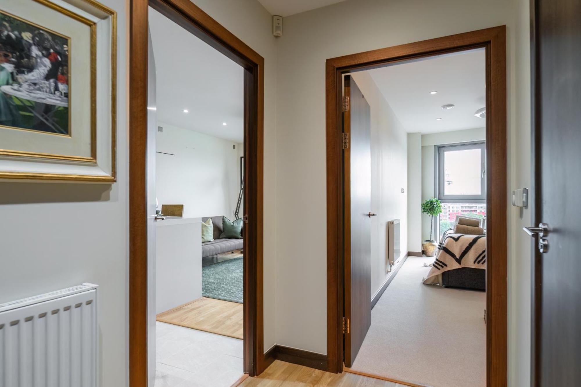 Livestay-stunning With Private Balcony & River Views Appartement *