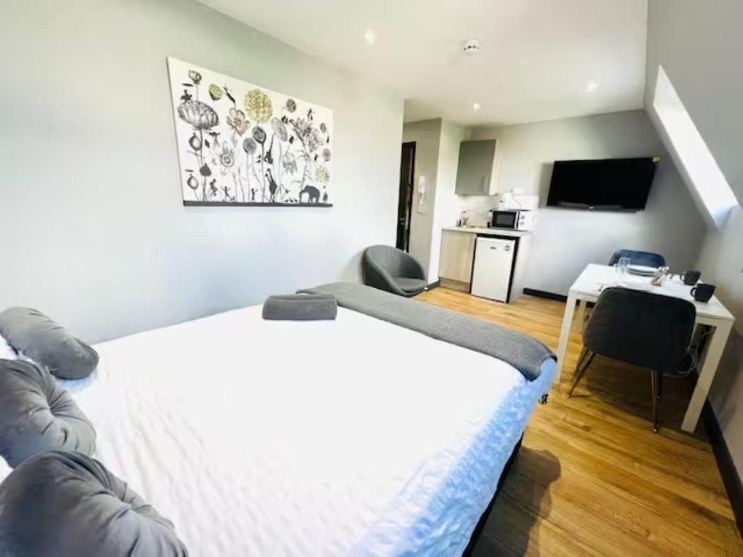 Next To Emirates Stadium Holloway Apartahotel *