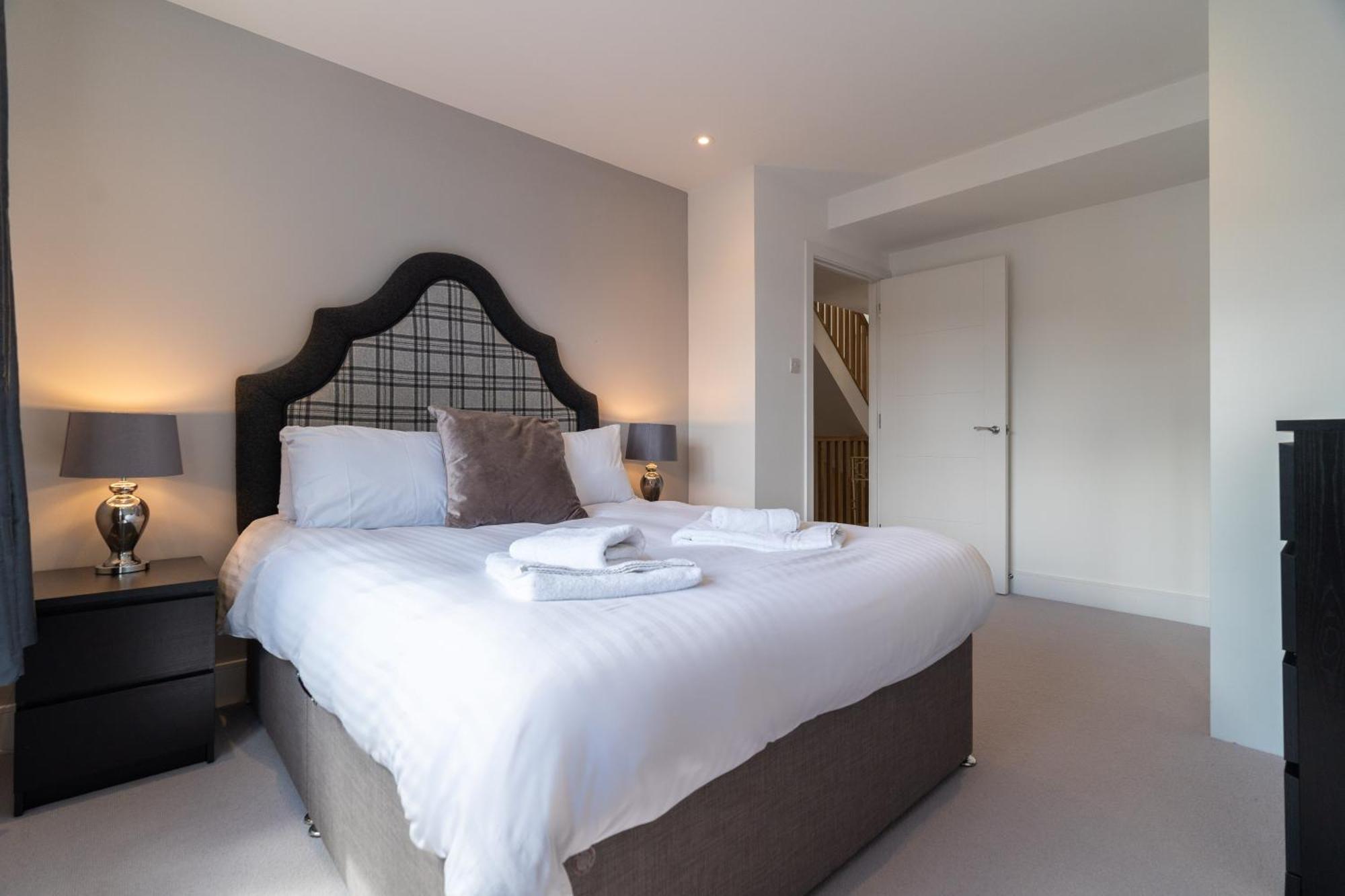 4 Bedrm House Greater Apartamento