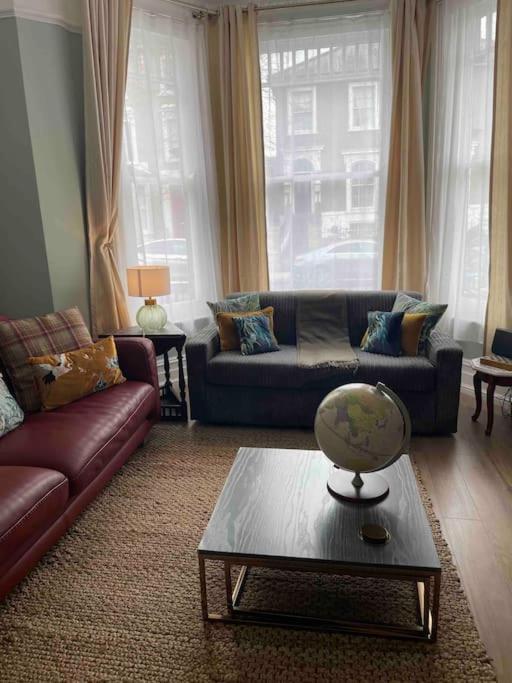 West Stunning Garden Flat - Period Features Apartamento