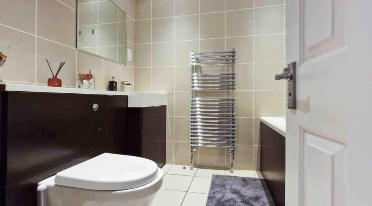 Spacious 2 Bed In The Heart Of Kensington * London