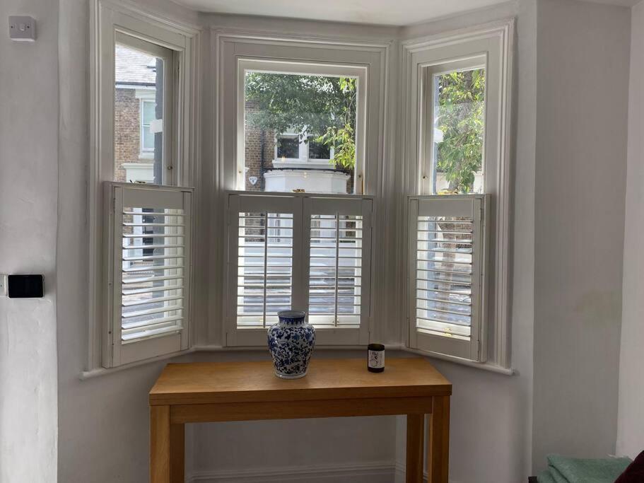 Ferienhaus Charming House In The Heart Of Xar London