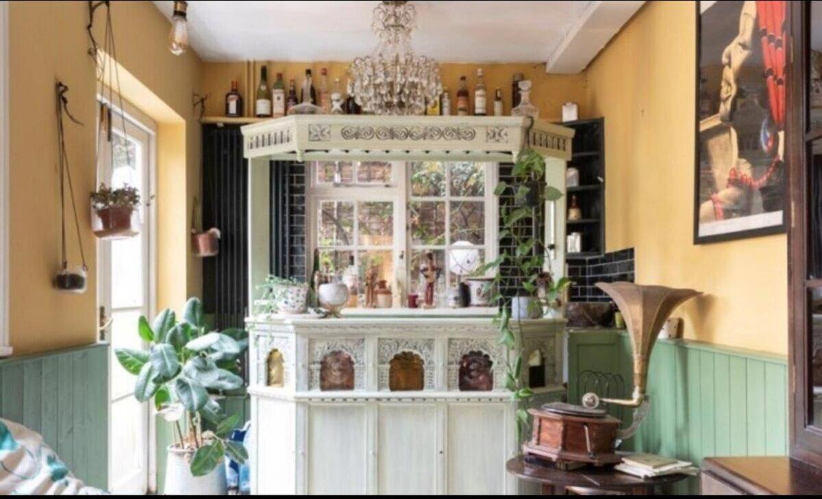 Gorgeous Grade Ii Listed Georgian House - Leafy Square Views - Hébergement de vacances
