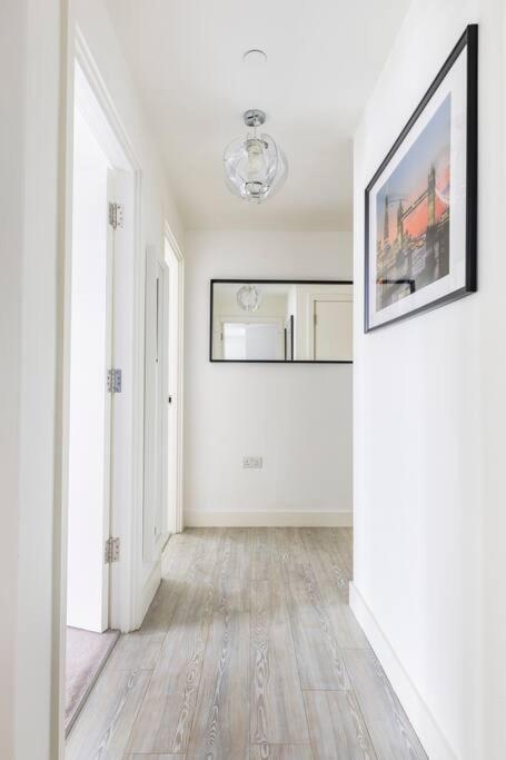 Apartamento Stylish & Comfortable Top-floor Flat In Harrow Londres
