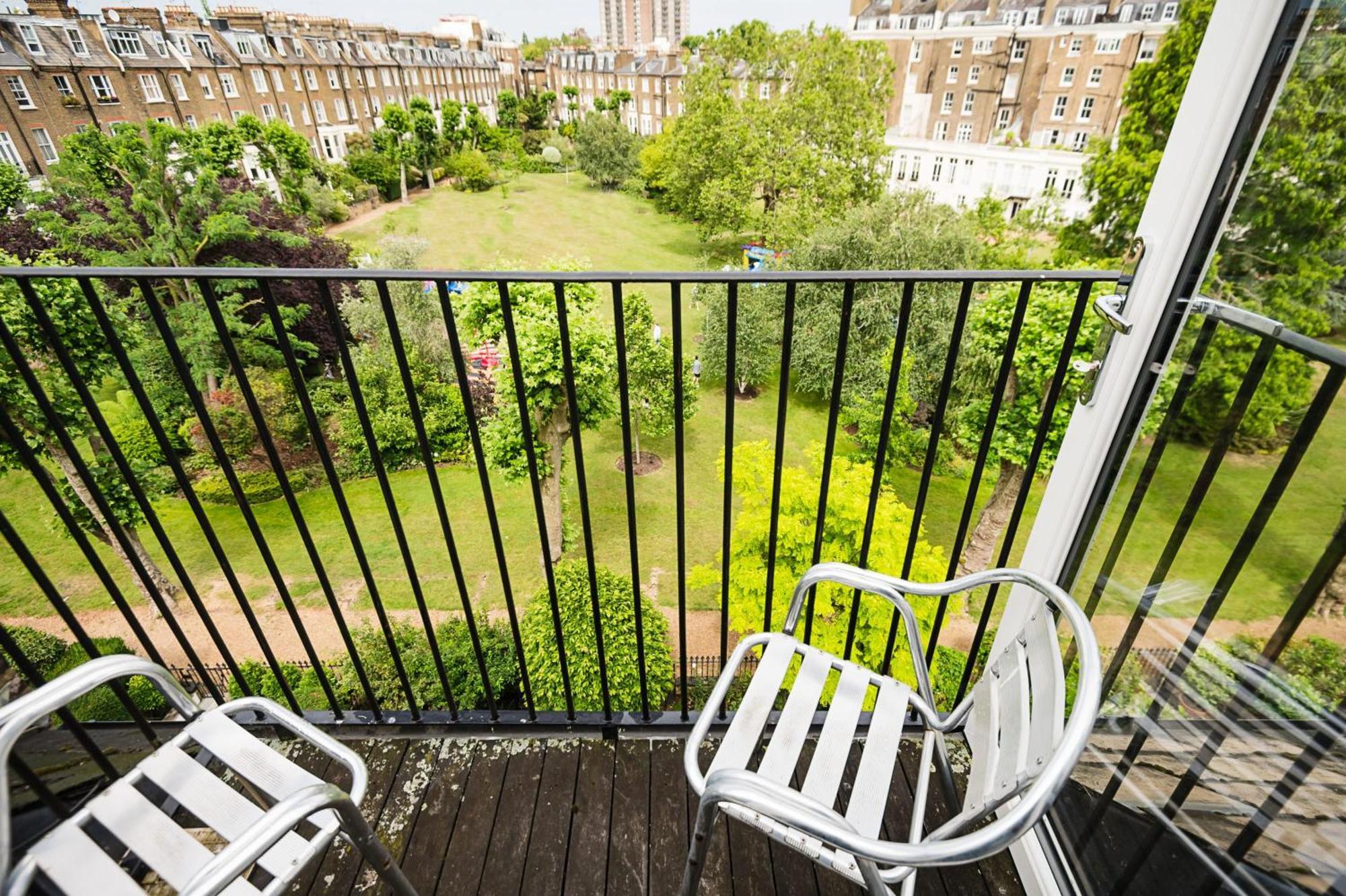 The Luxury 'treehouse' - One Bed Little Venice London