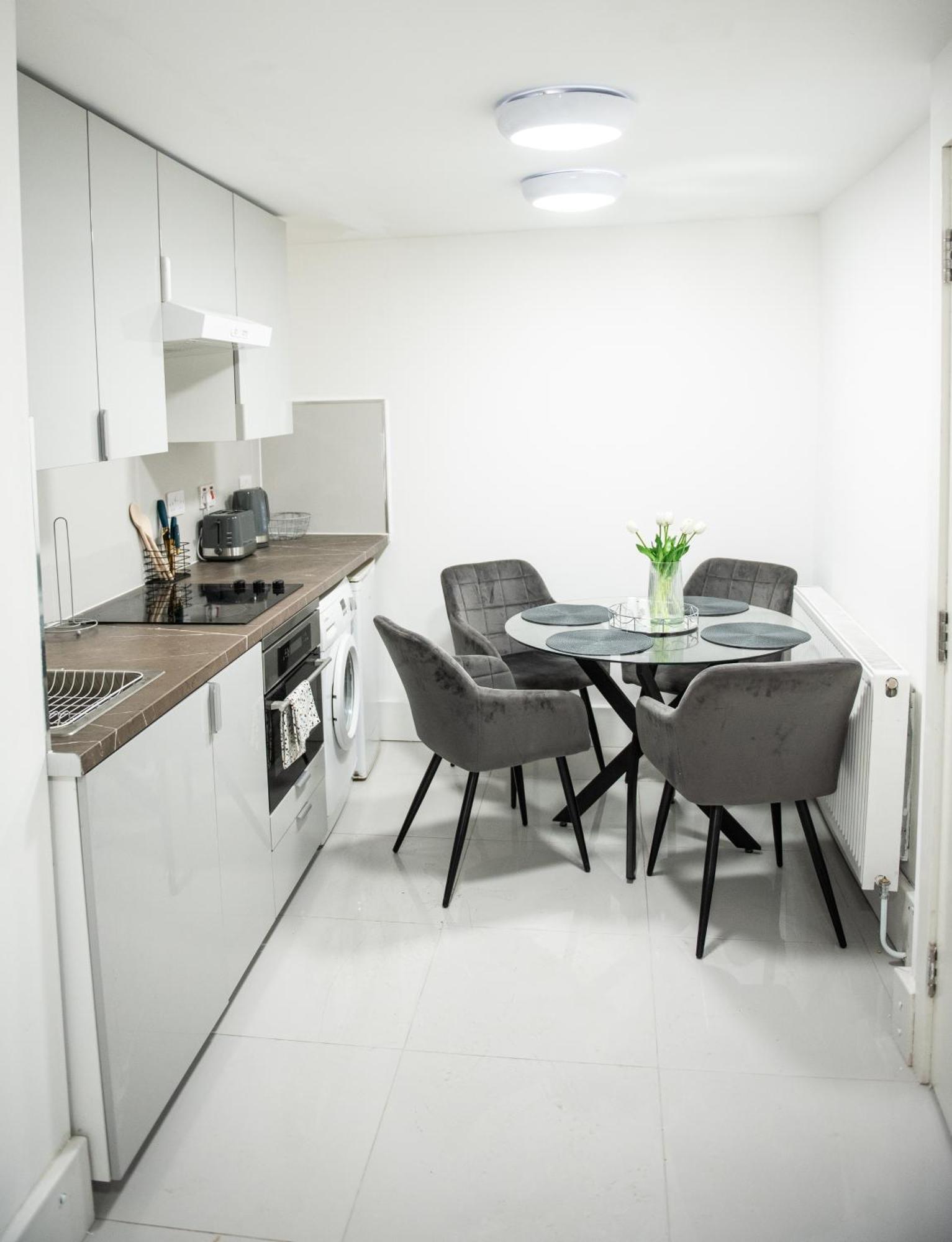 Appartement 1b Apartment, 30 Mins To Oxford Street Londen