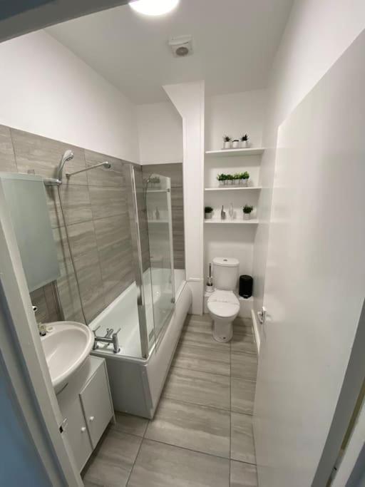 2 Bedroom Flat In Londen