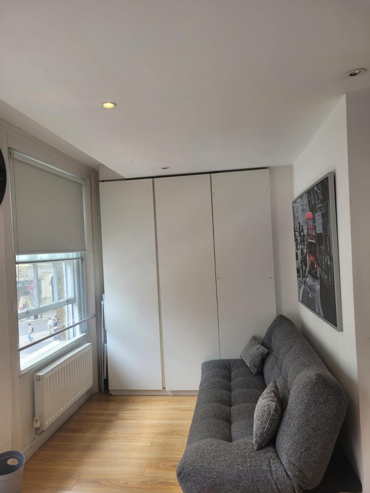 Appartement 3 Bedroom In Central Sleep 10 Hy2 Londen