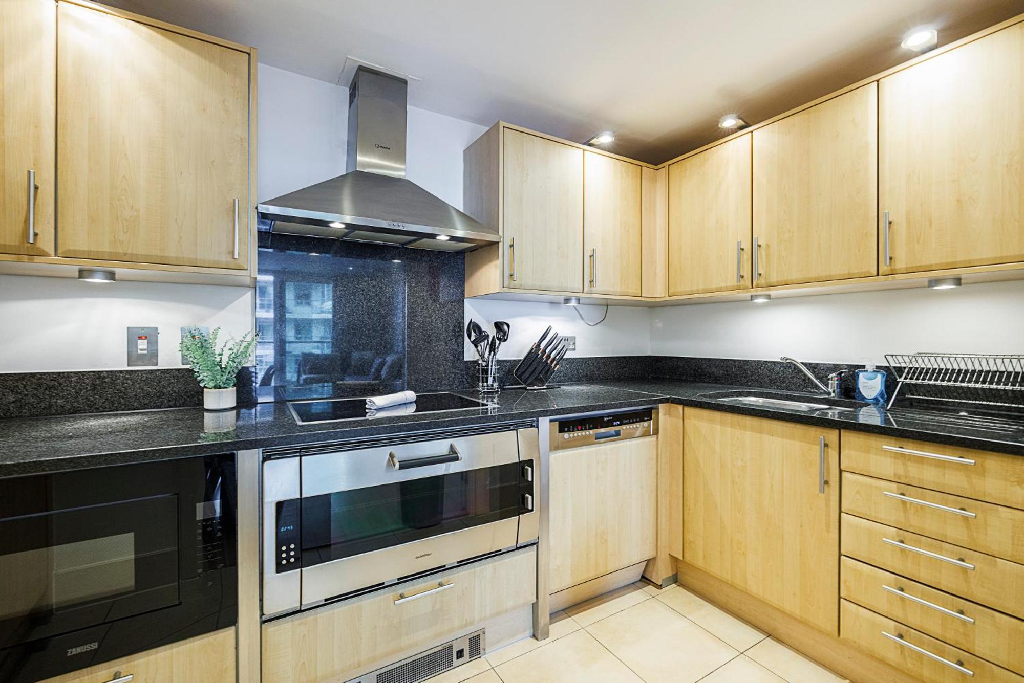 Welcomestay Vauxhall St Georges Wharf 2 Bedroom Appartement *