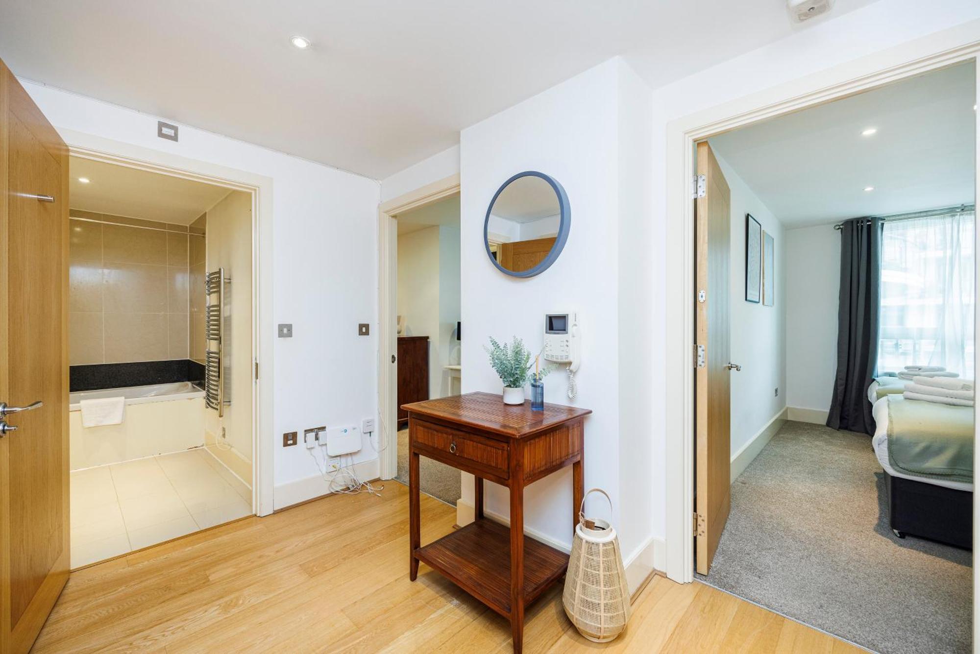Welcomestay Vauxhall St Georges Wharf 2 Bedroom Londres