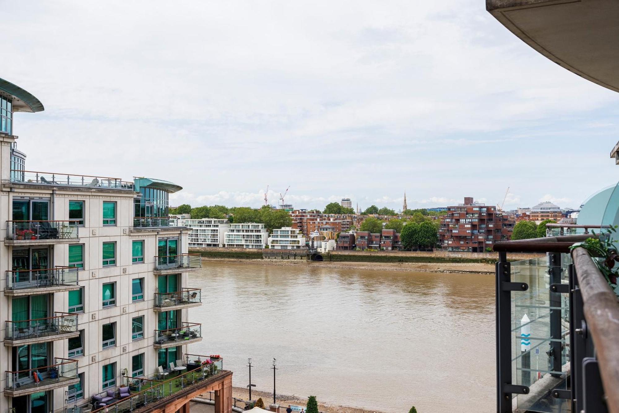 Welcomestay Vauxhall St Georges Wharf 2 Bedroom Appartement *
