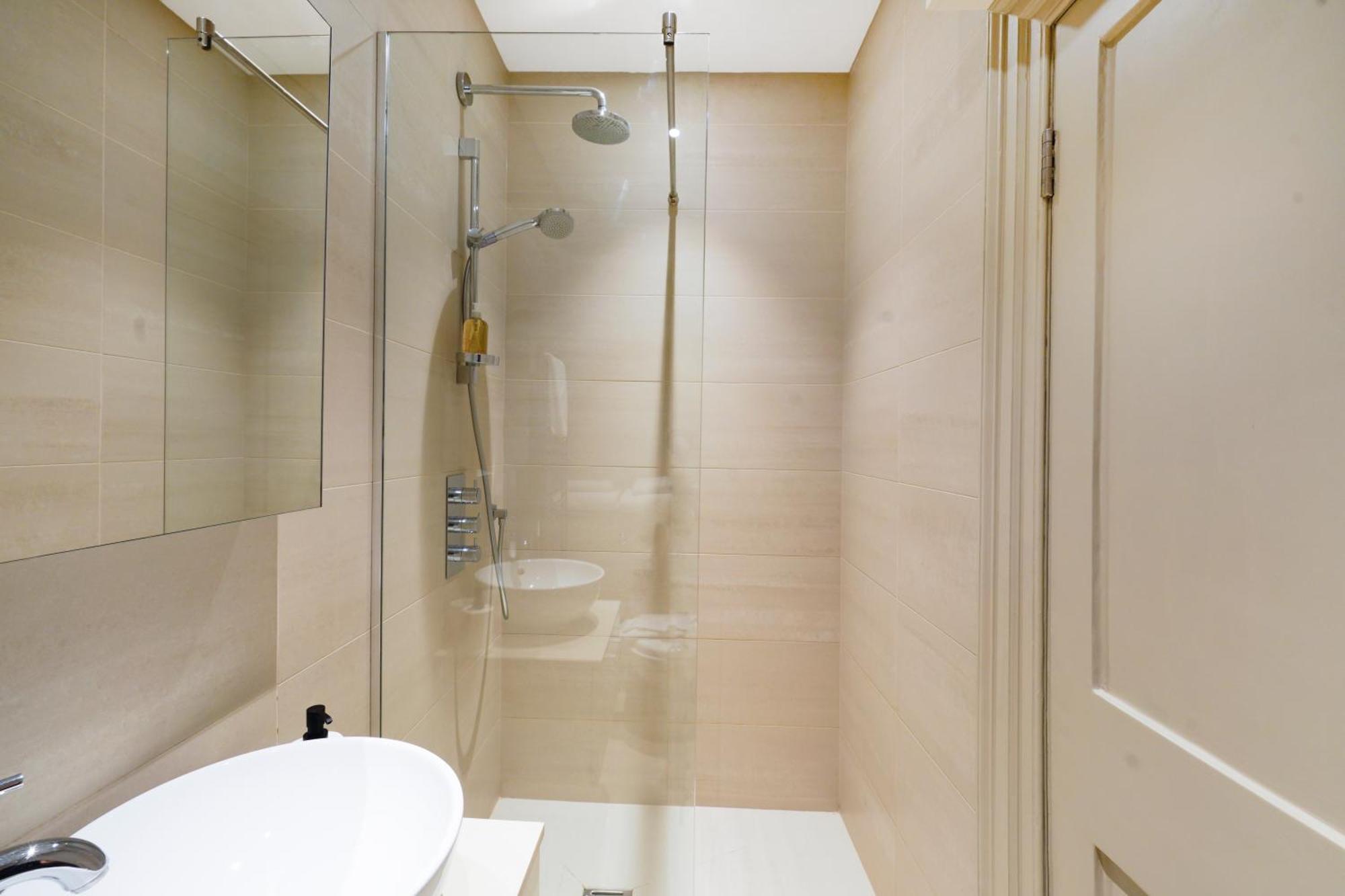 Apartamento Spacious And Modern 4 Beds In Kensington *