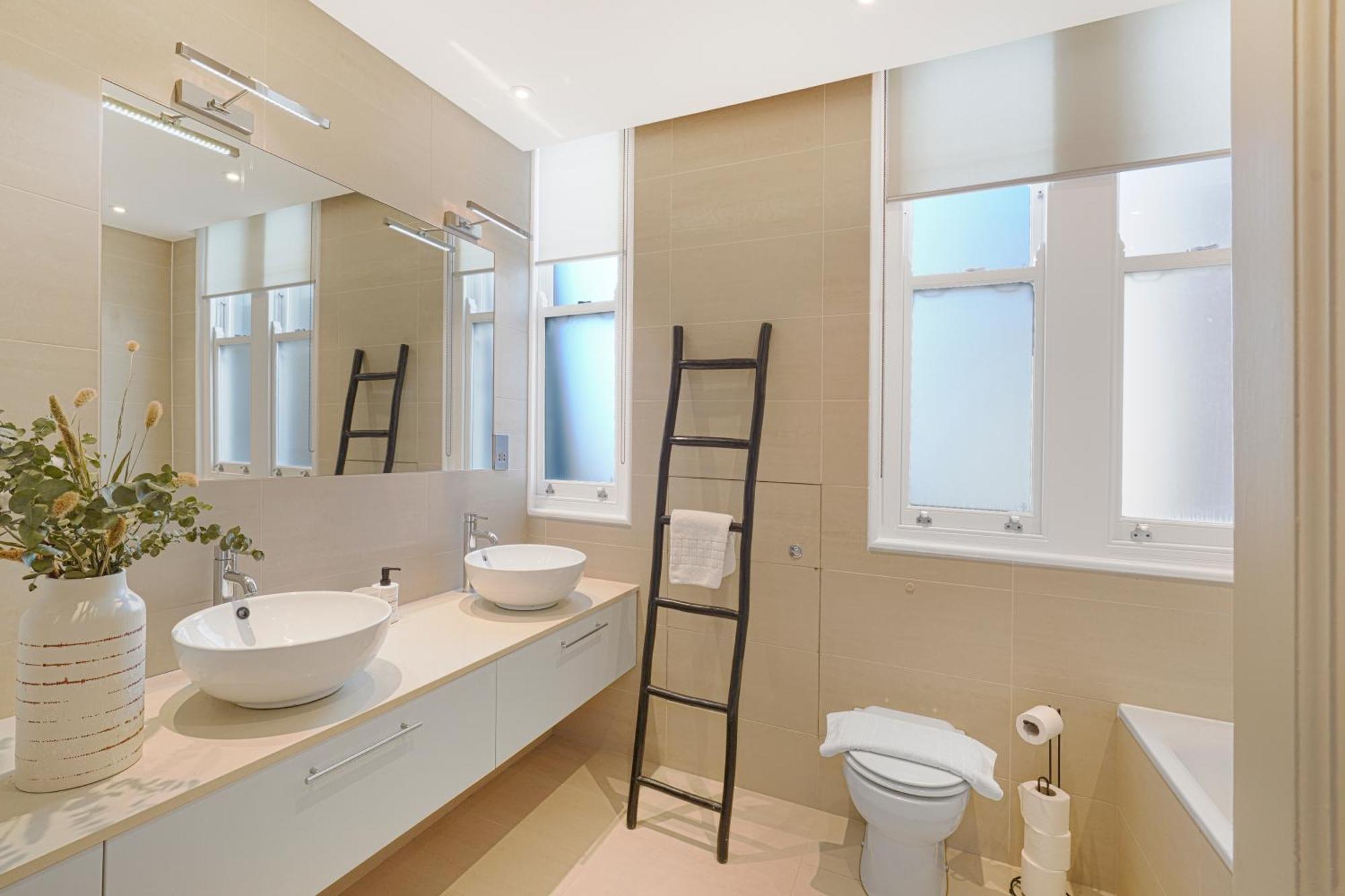 Apartamento Spacious And Modern 4 Beds In Kensington *