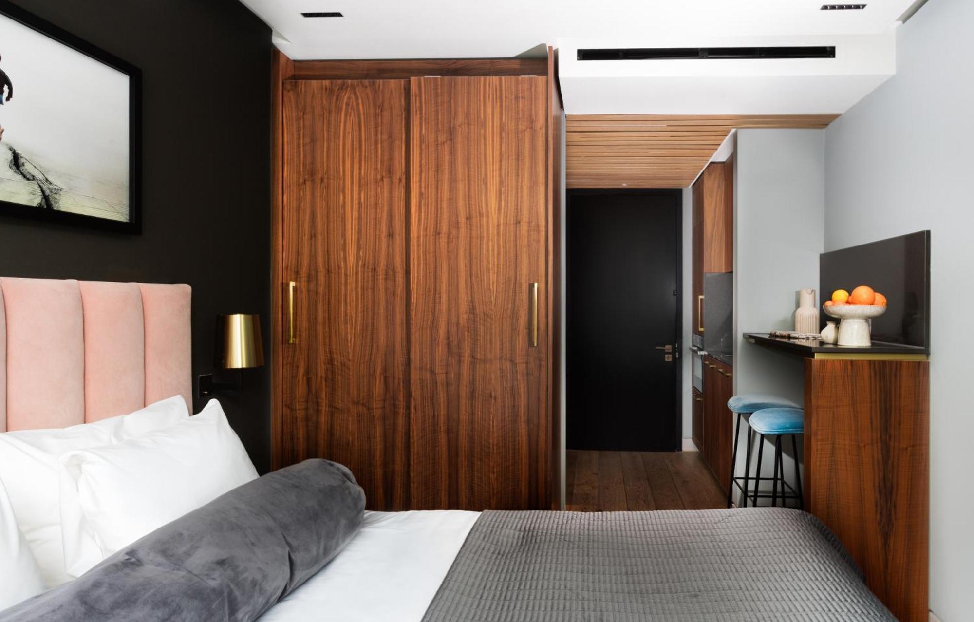 Native Bankside Apart-hotel 4*