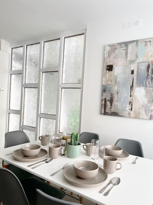 Casa de Férias Beautiful Mews, Sleeps 4 Londres