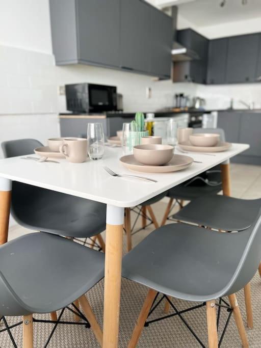 Beautiful Mews, Sleeps 4 * Londres